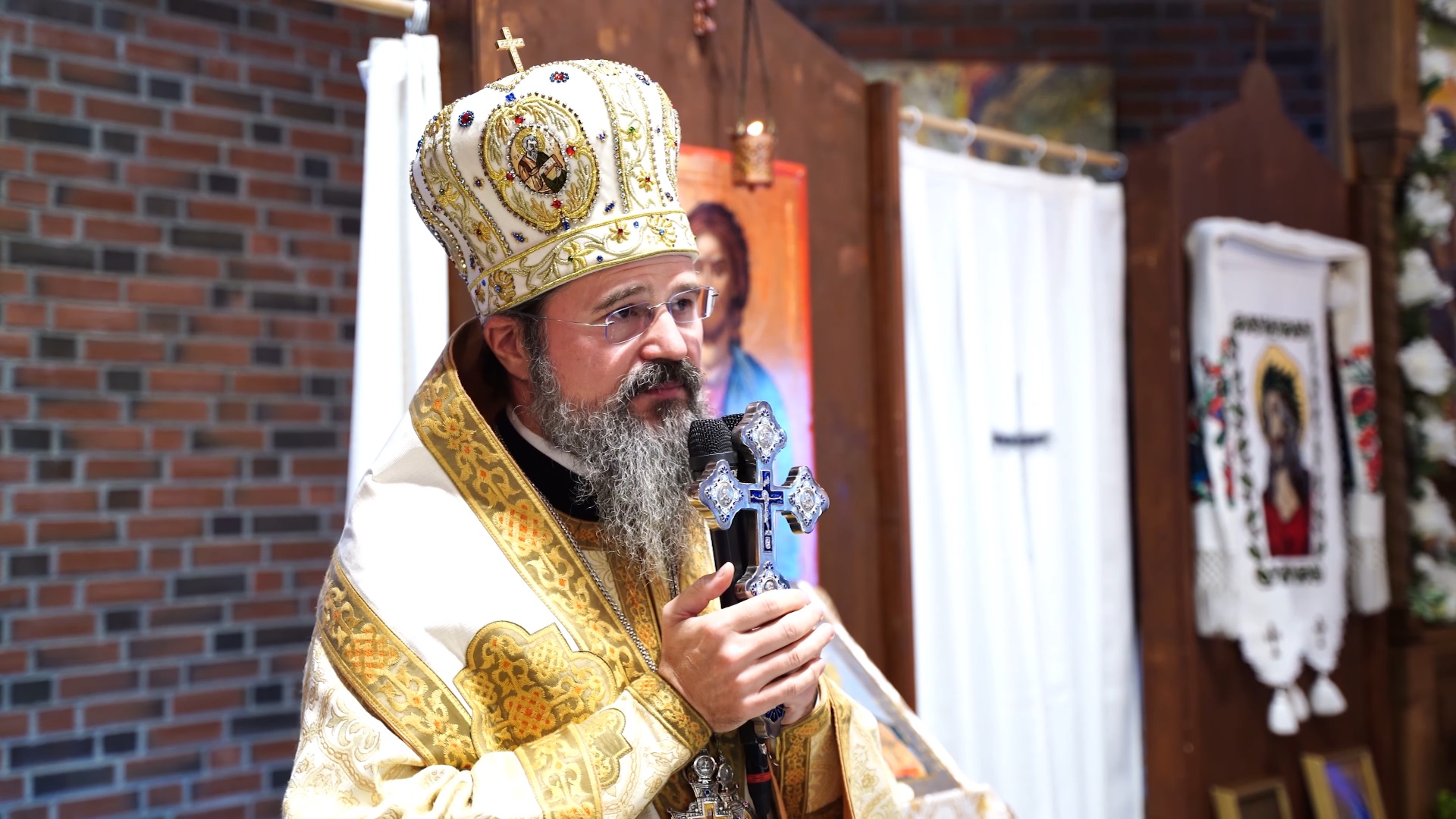 (Video) „Plânsul unei mame și glasul lui Hristos - întâlnirea durerii cu mila dumnezeiască” (Video) „Plânsul unei mame și glasul lui Hristos - întâlnirea durerii cu mila dumnezeiască”