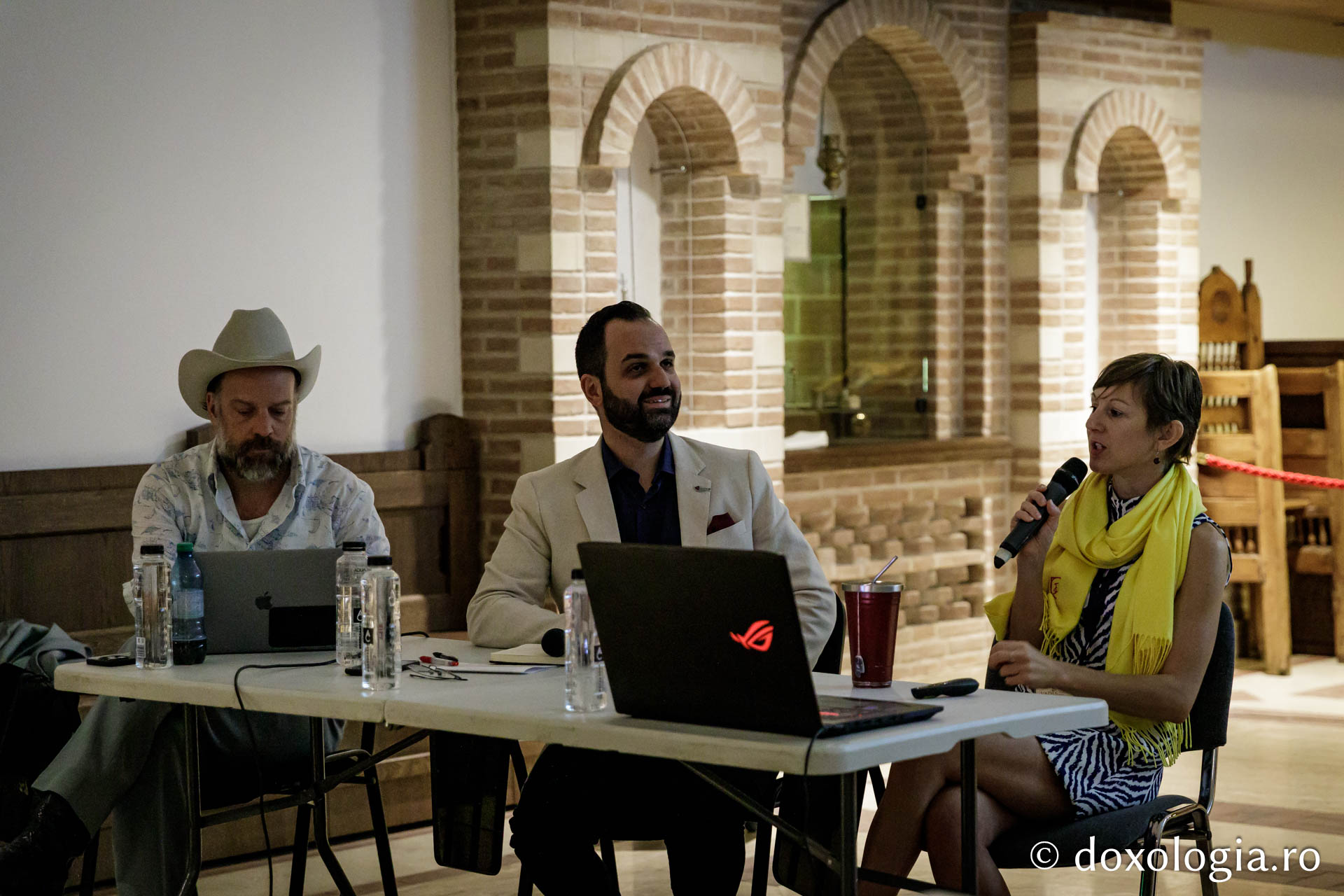 Cineaști în dialog. Provocări și soluții - Eveniment dedicat profesioniștilor din domeniul cinematografiei