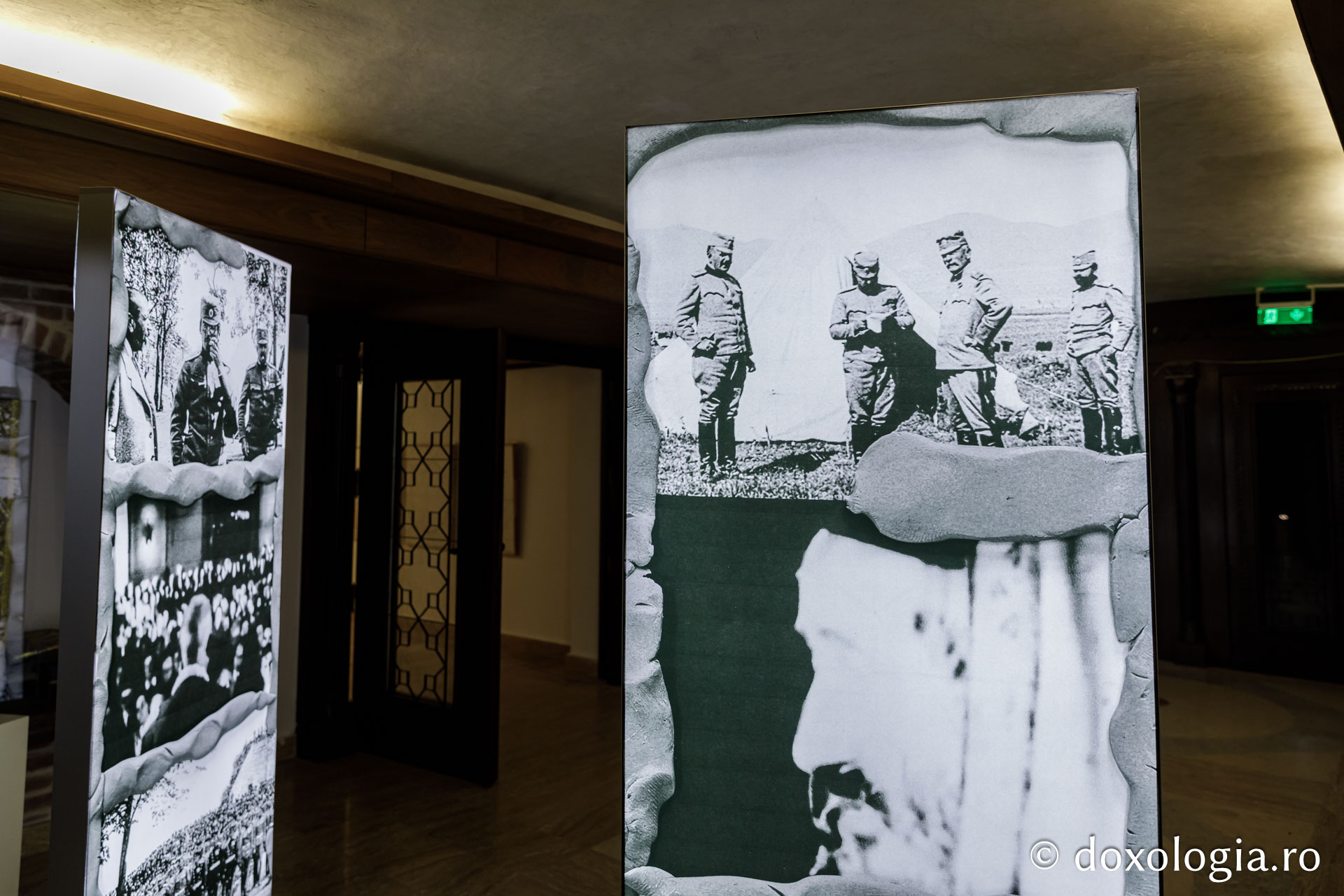 Vernisajul Expoziției de fotografii „Reîncadrând spațiul. Filmul ca istorie.”