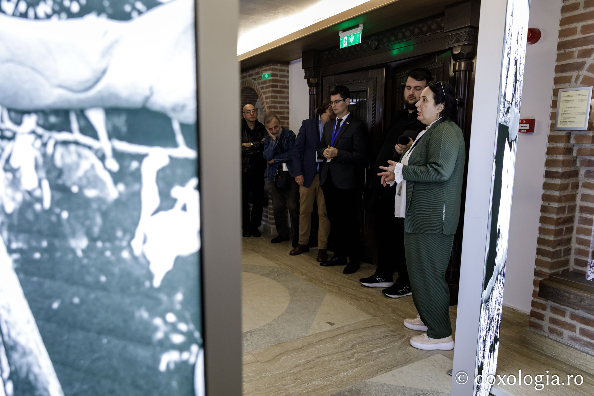 Expoziție de fotografii la Festivalul Quo Vadis 2025: Reîncadrând spațiul. Filmul ca istorie