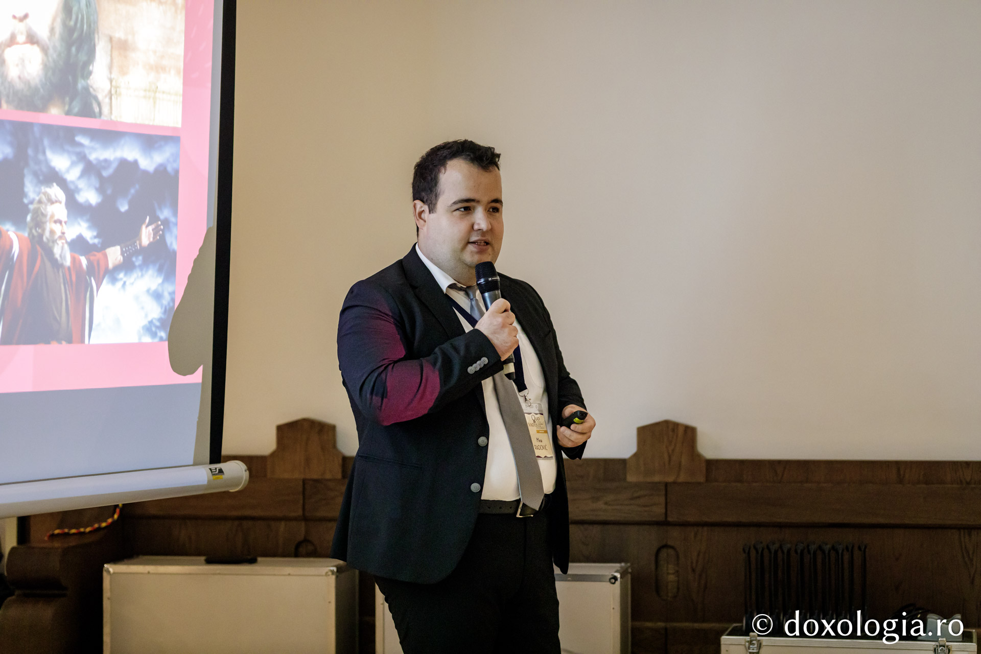 Conferința „Elemente de expresie creștină prezente în filme neașteptate”