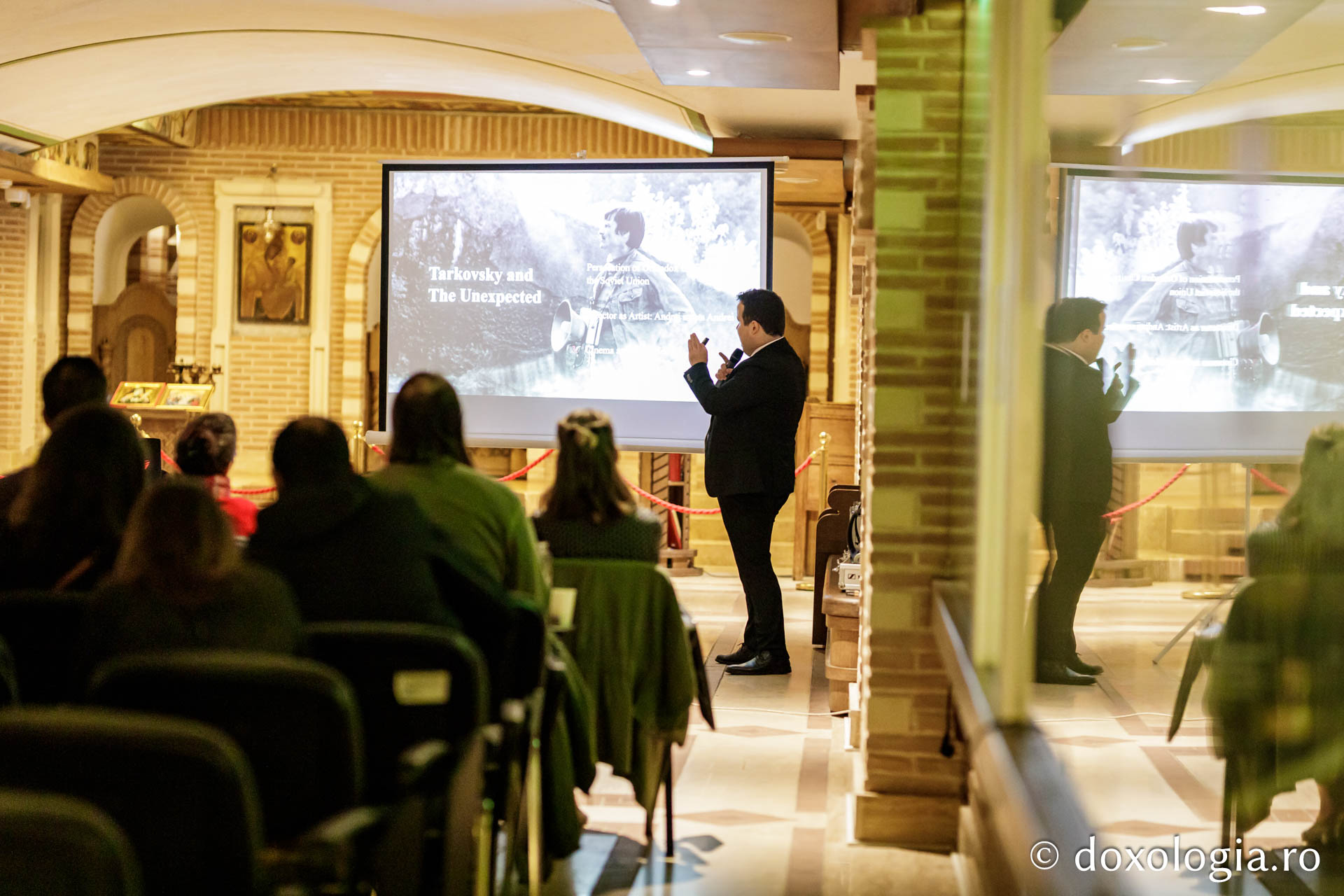 Conferința „Elemente de expresie creștină prezente în filme neașteptate”