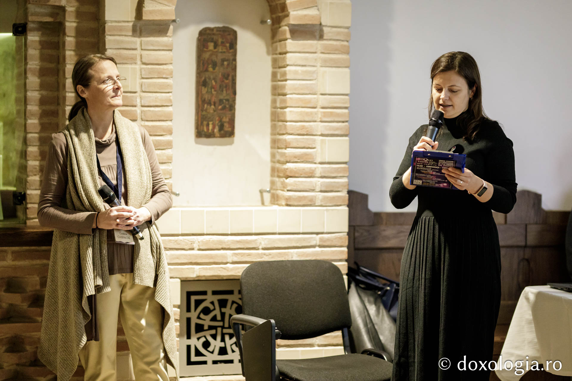 Proiecția filmelor „În căutarea Cernăuțiului lui Ciprian” și „Părintele Iraclie Porumbescu”