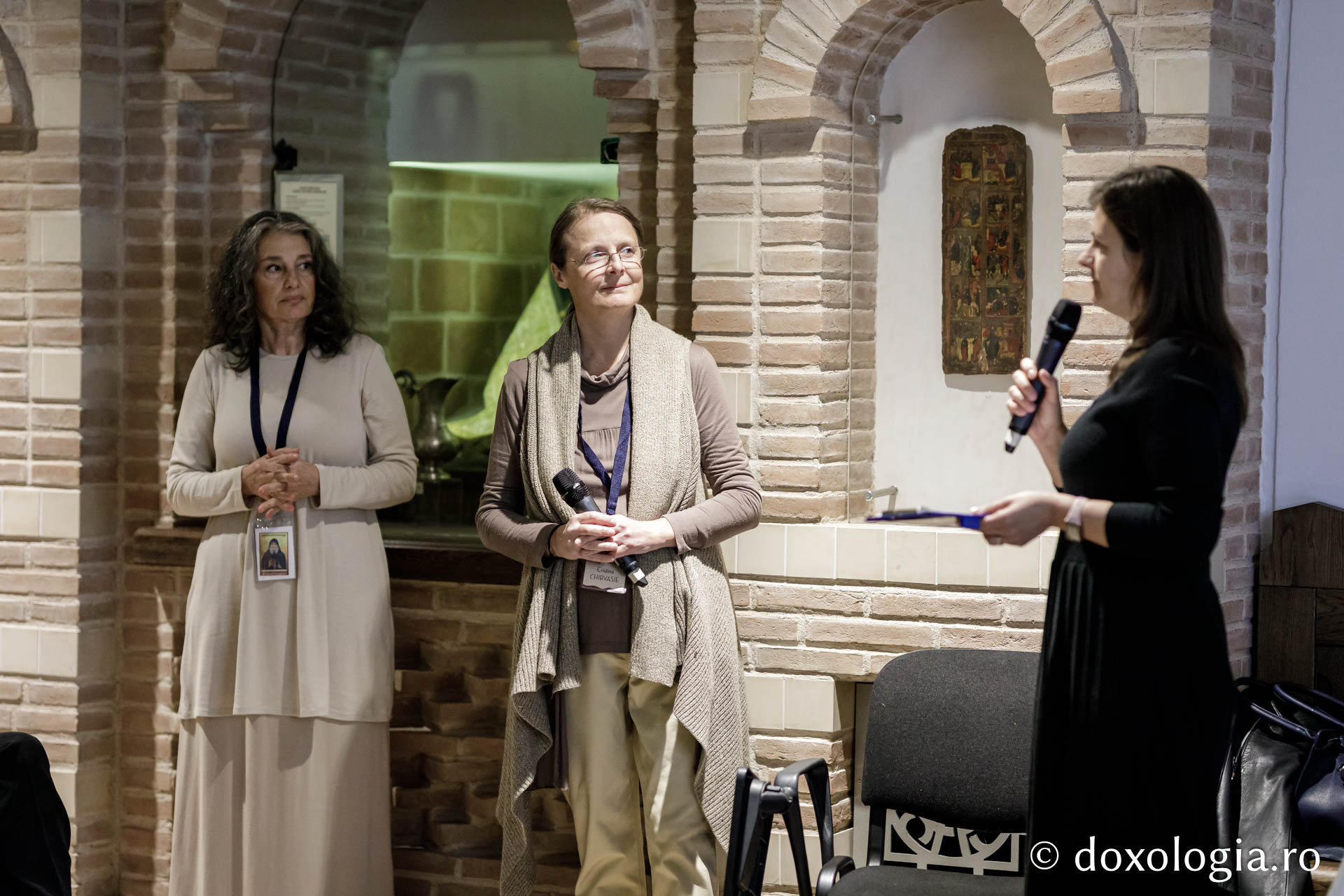 Proiecția filmelor „În căutarea Cernăuțiului lui Ciprian” și „Părintele Iraclie Porumbescu”