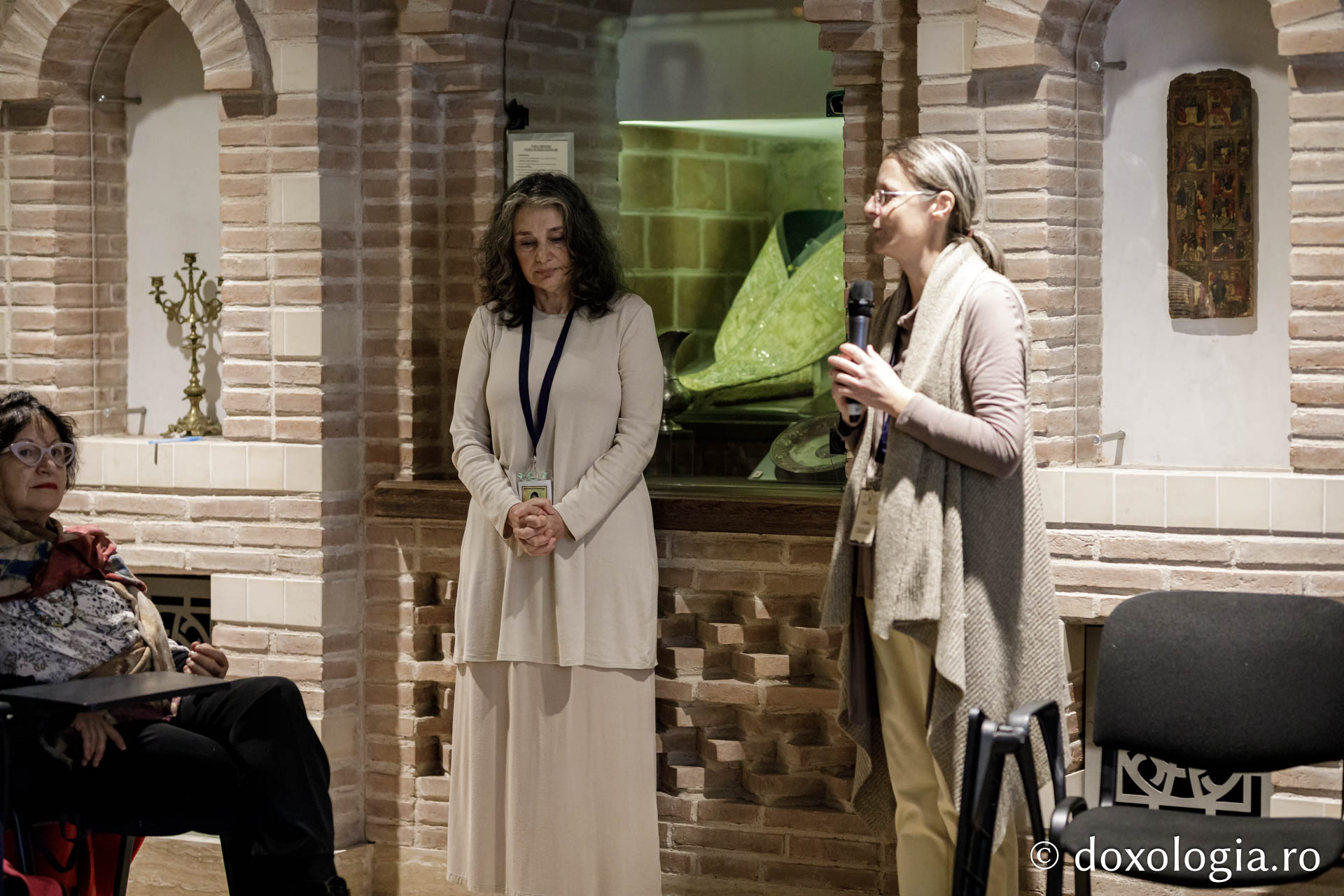 Proiecția filmelor „În căutarea Cernăuțiului lui Ciprian” și „Părintele Iraclie Porumbescu”