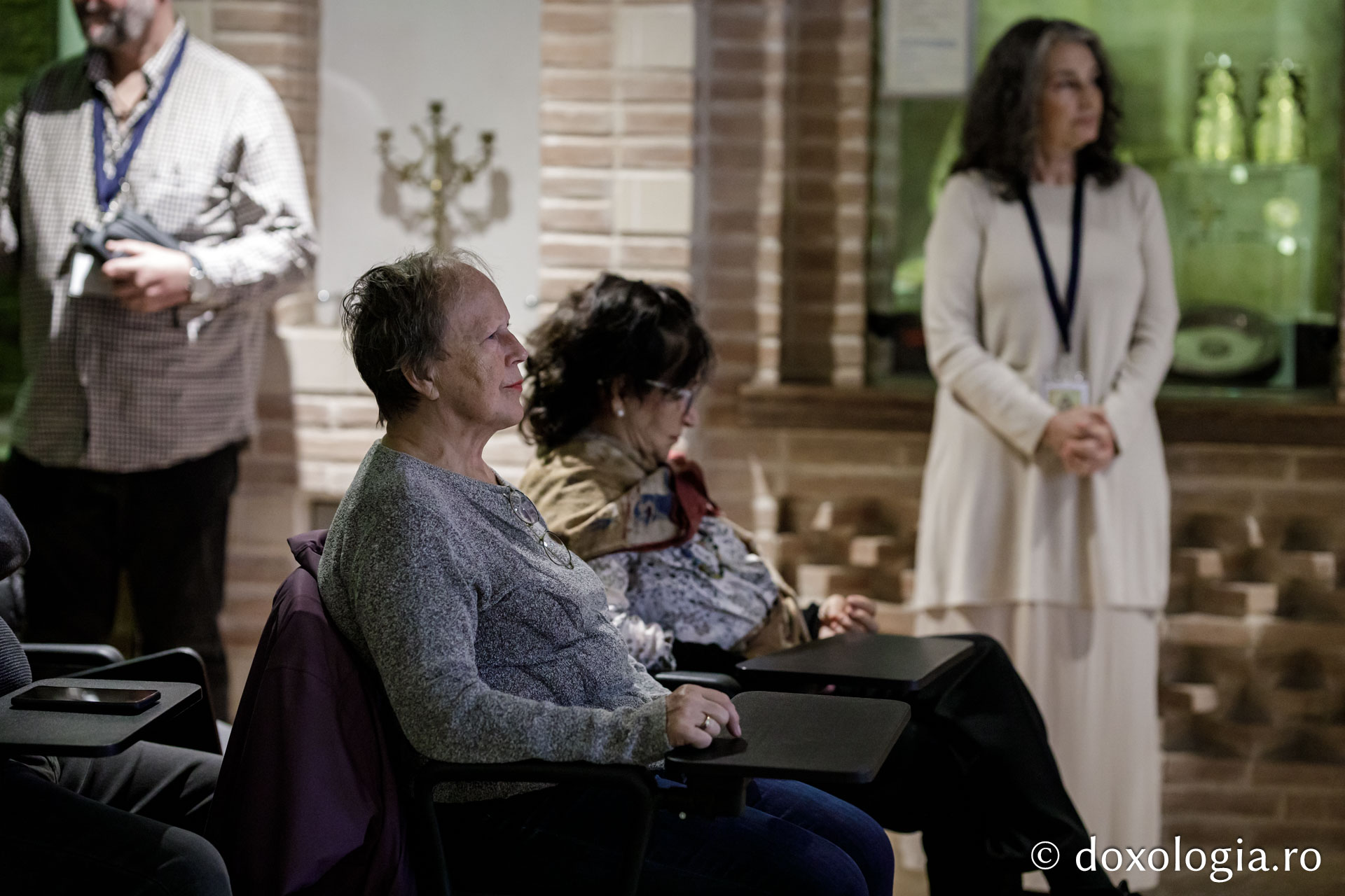 Proiecția filmelor „În căutarea Cernăuțiului lui Ciprian” și „Părintele Iraclie Porumbescu”