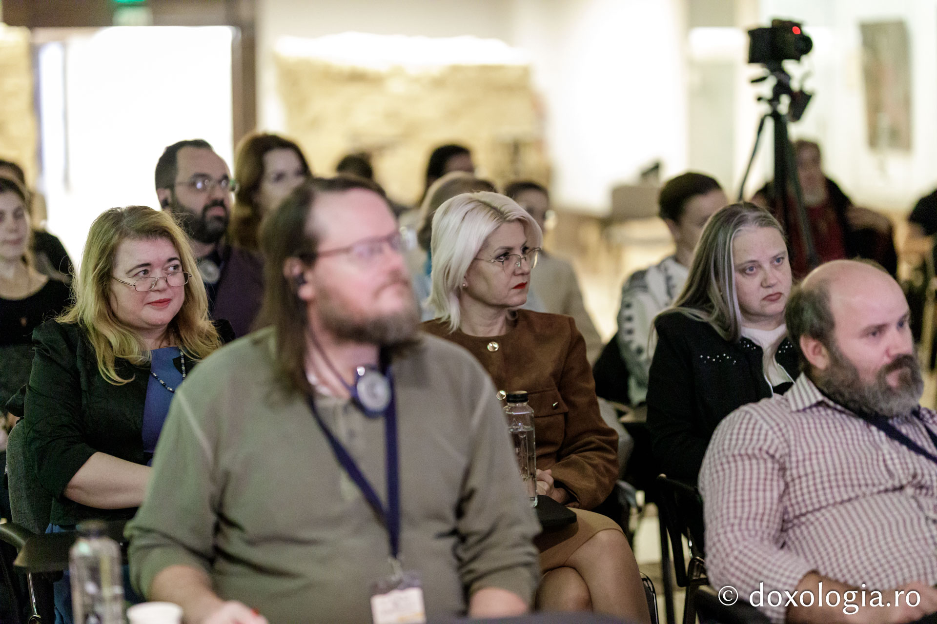 Proiecția filmelor „În căutarea Cernăuțiului lui Ciprian” și „Părintele Iraclie Porumbescu”