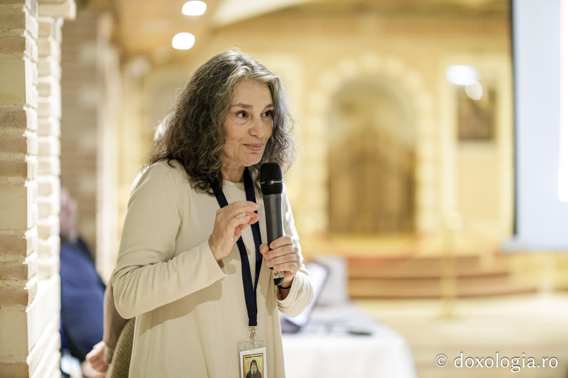 Proiecția filmelor „În căutarea Cernăuțiului lui Ciprian” și „Părintele Iraclie Porumbescu”