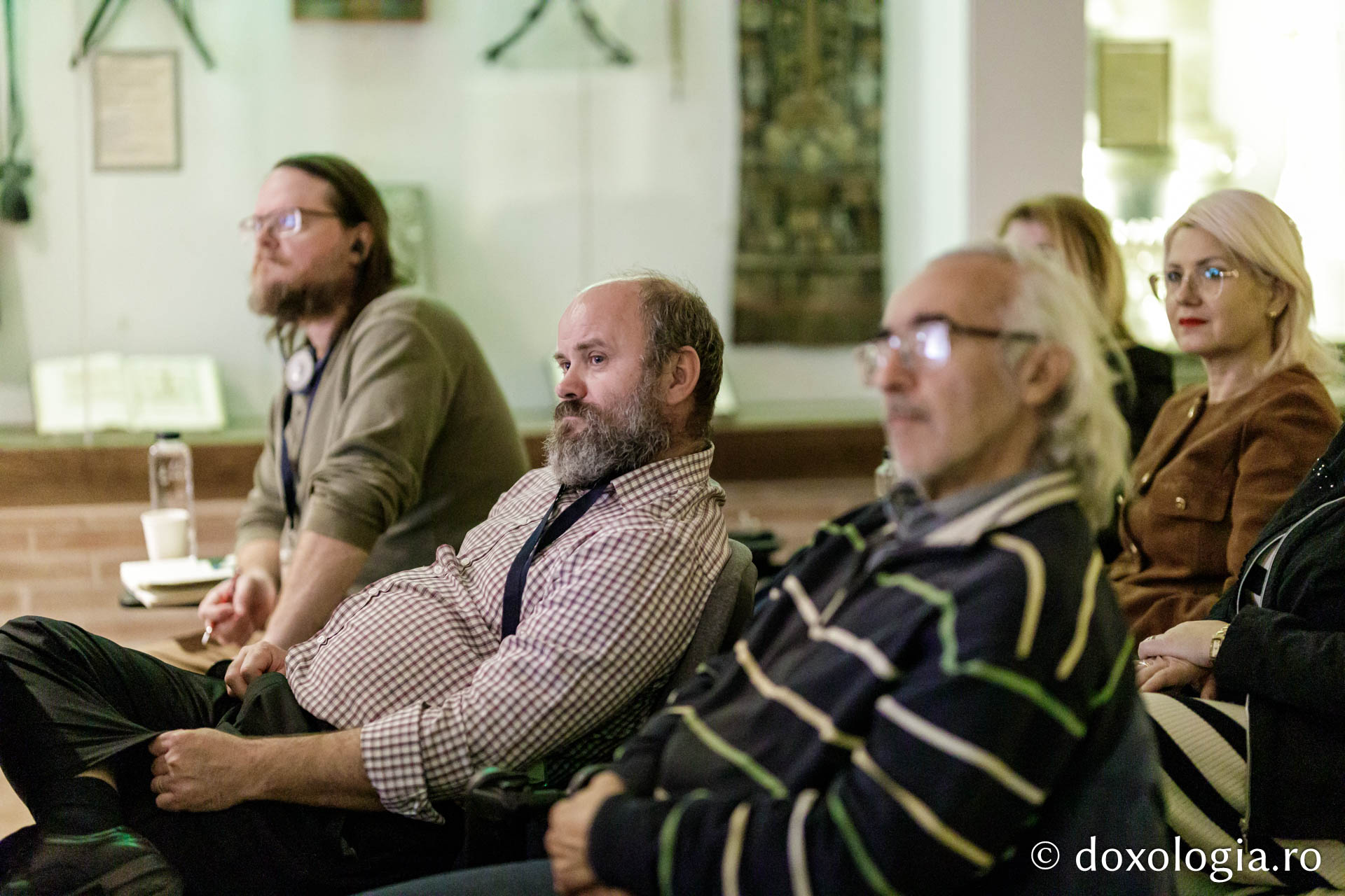 Proiecția filmelor „În căutarea Cernăuțiului lui Ciprian” și „Părintele Iraclie Porumbescu”