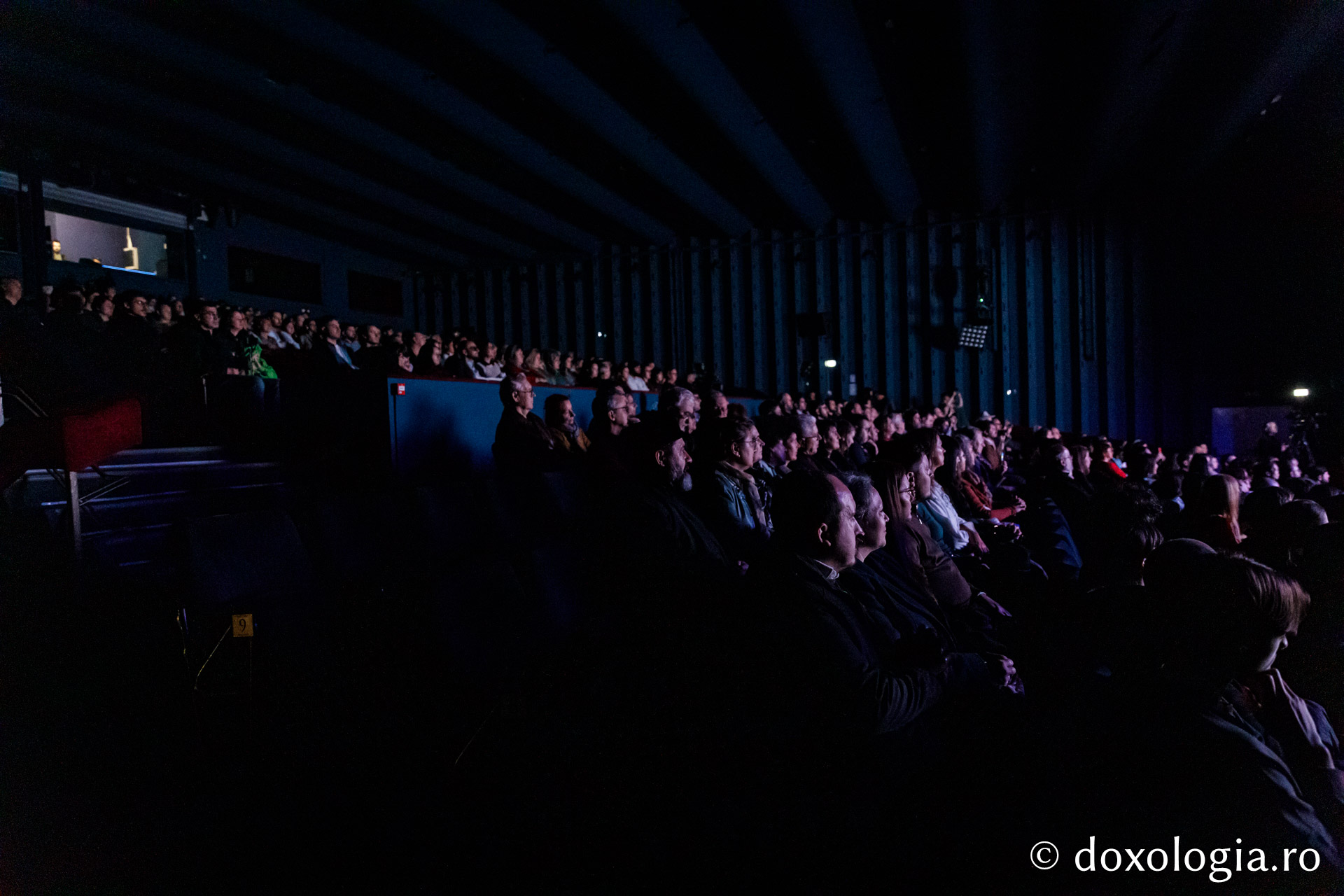 Concertul vocal-simfonic și animație în nisip – „Poveste despre noi”