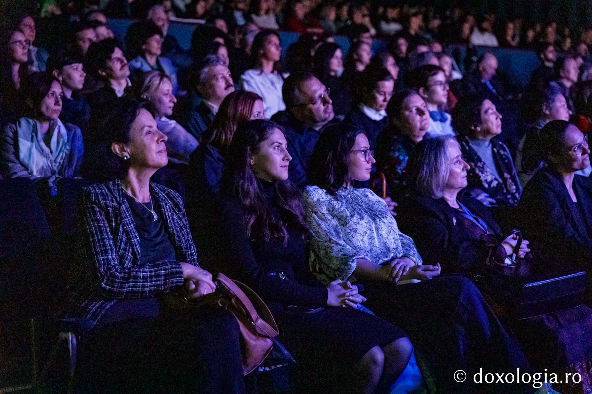 Concertul vocal-simfonic și animație în nisip – „Poveste despre noi”