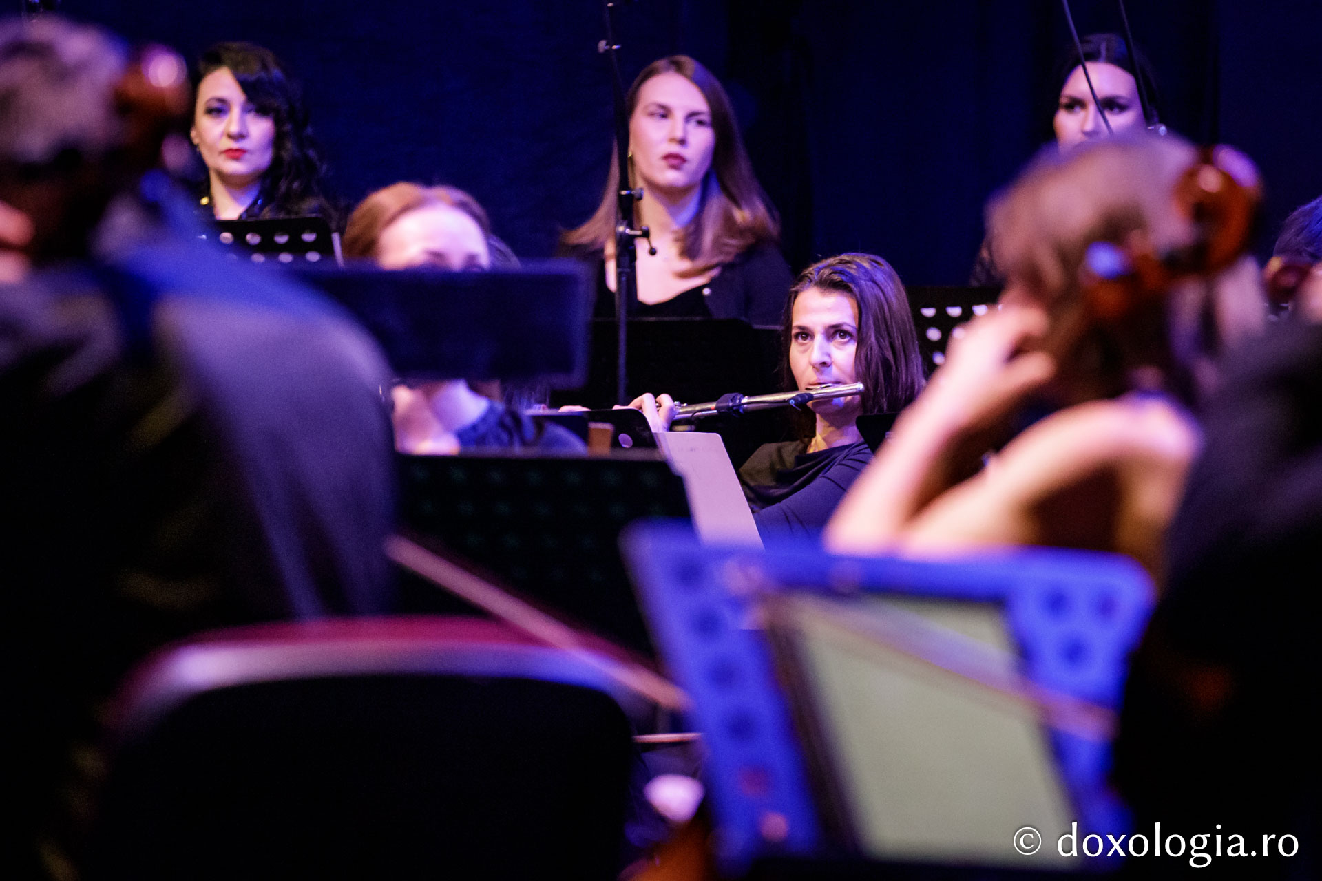 Concertul vocal-simfonic și animație în nisip – „Poveste despre noi”