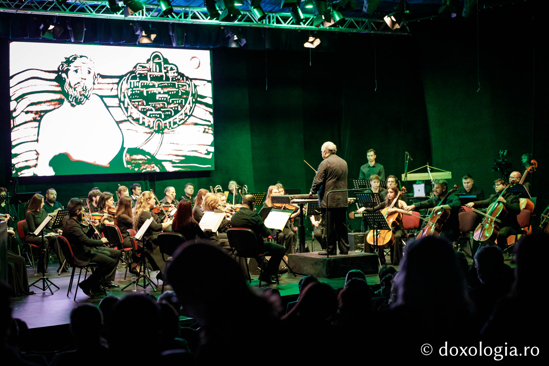 Concertul vocal-simfonic și animație în nisip – „Poveste despre noi”