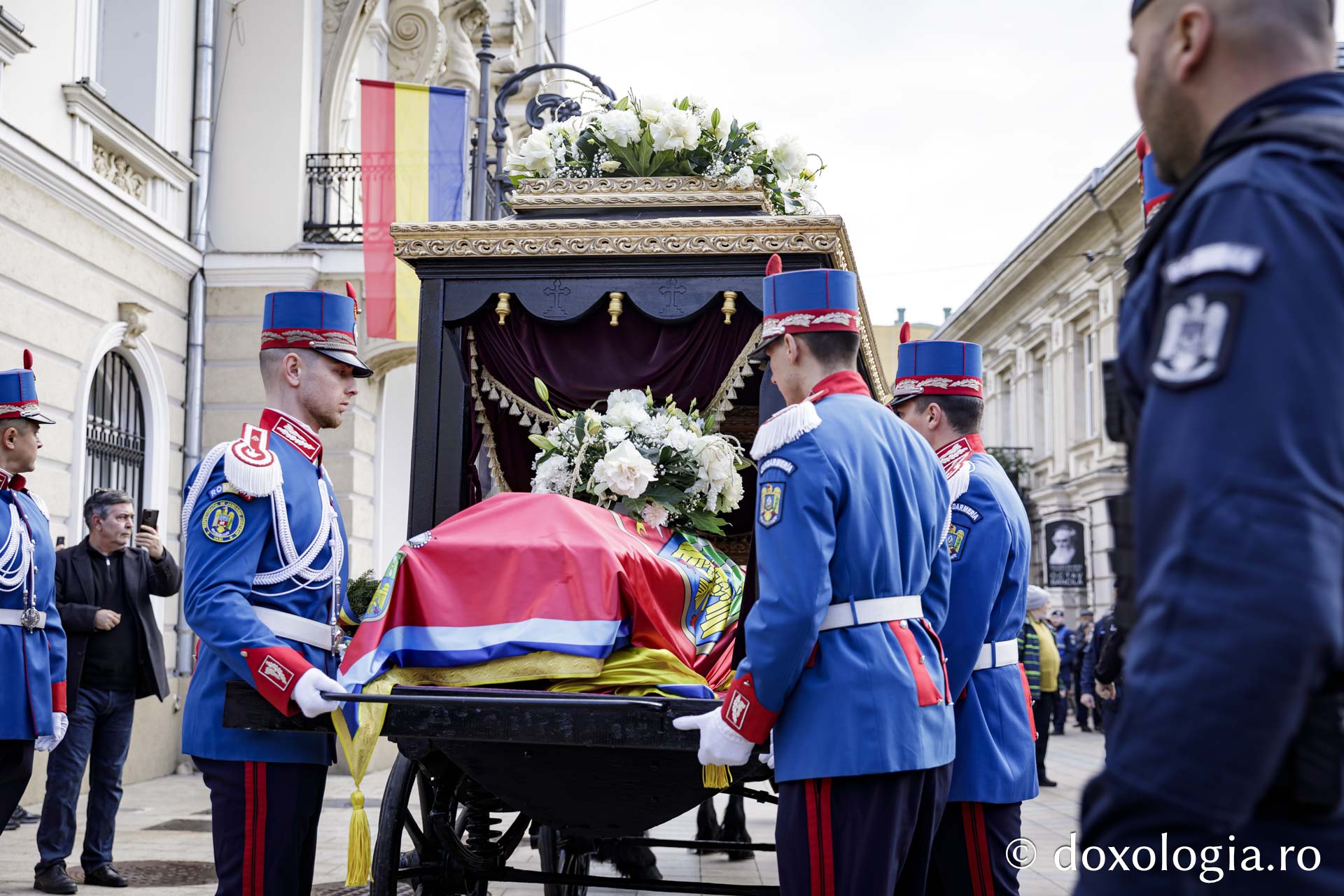 Domnitorul Moldovei Grigore Alexandru Ghica s-a întors acasă. Rămășițele sale au fost depuse la Palatul Culturii