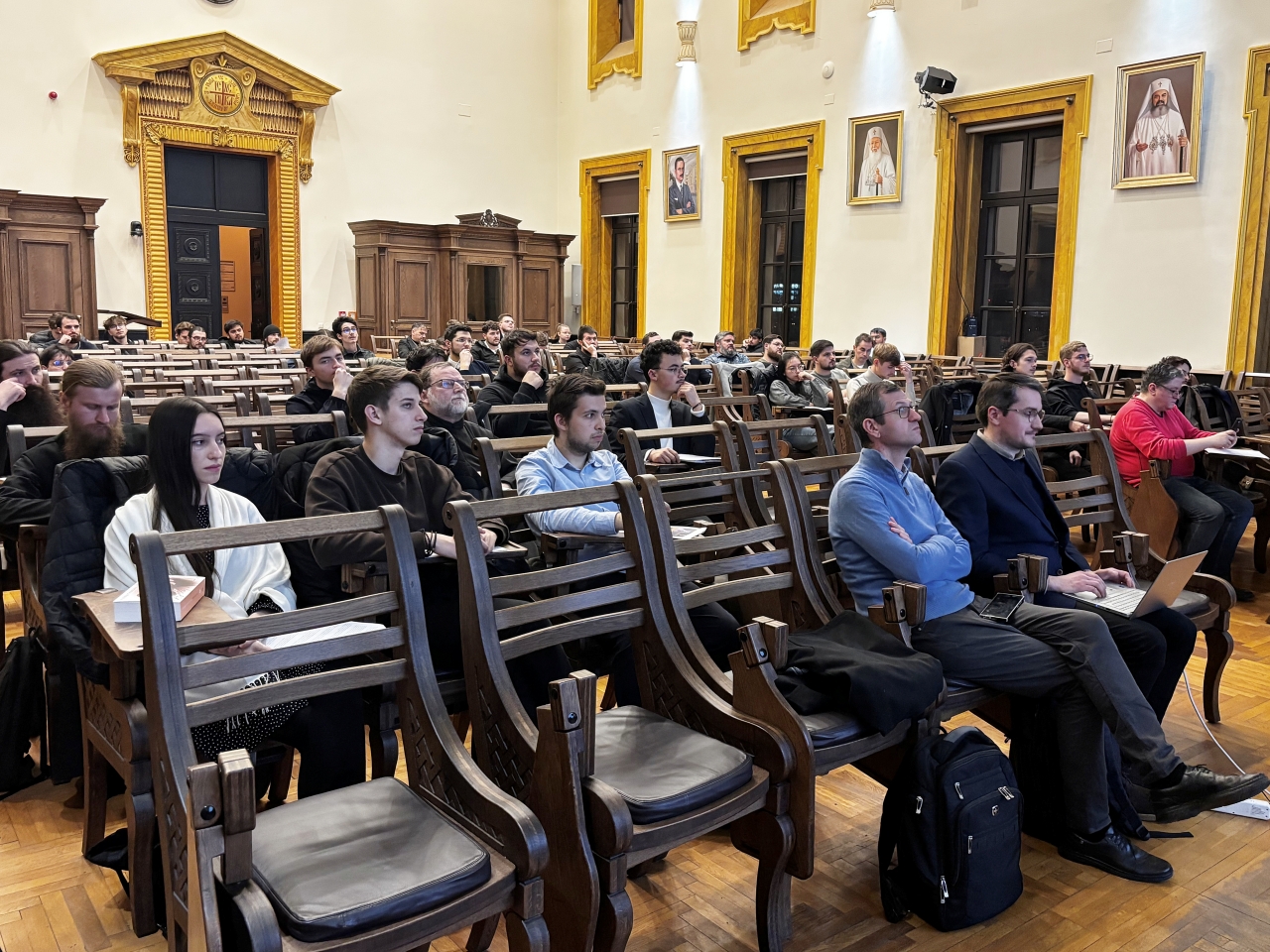 Un profesor american le-a vorbit studenților teologi ieșeni despre lectura duhovnicească în Biserica Siro-Orientală (400–700 d.Hr.)