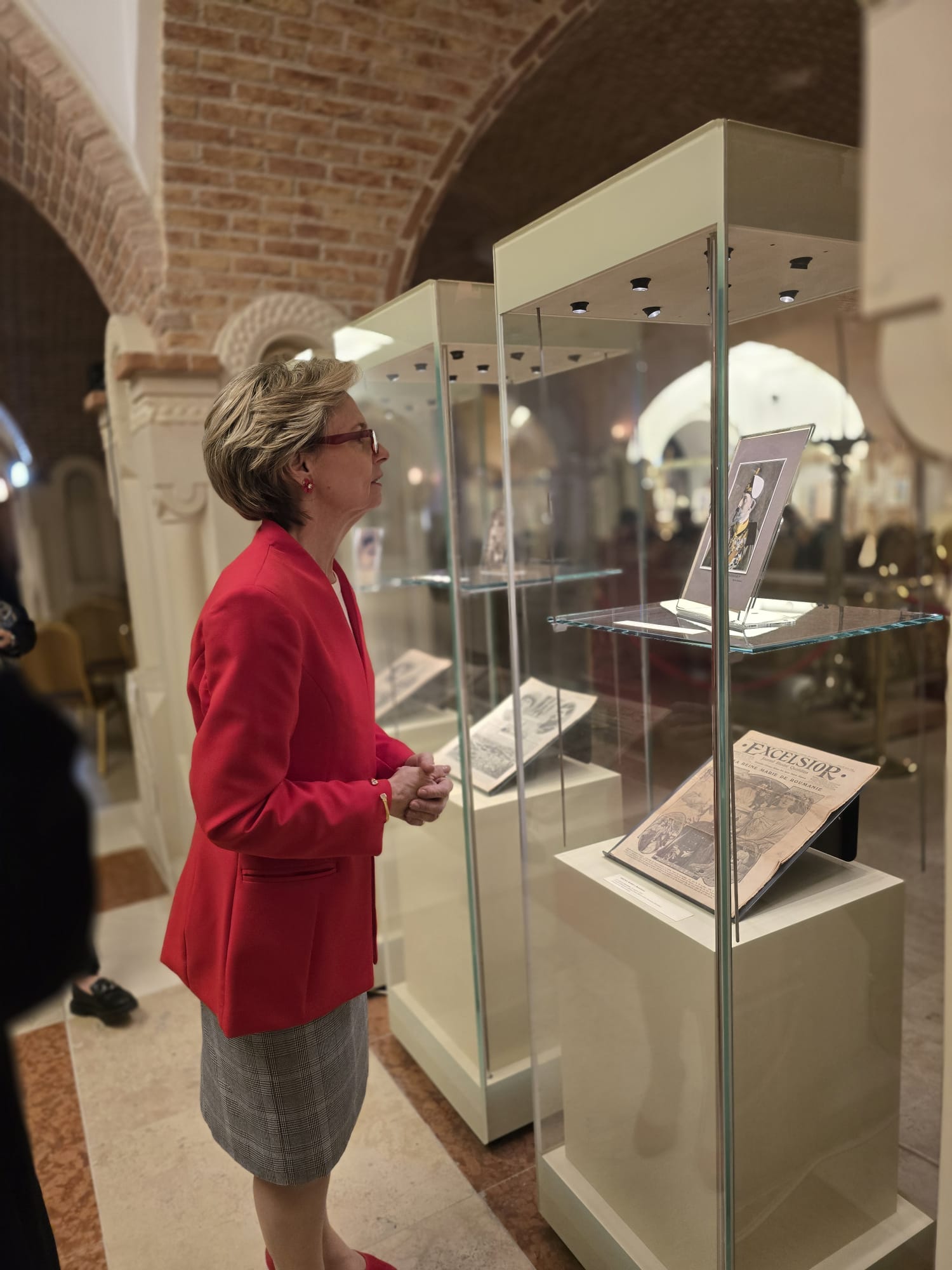 Principesa Sofia a României, în vizită la Muzeul Mitropolitan din Iași