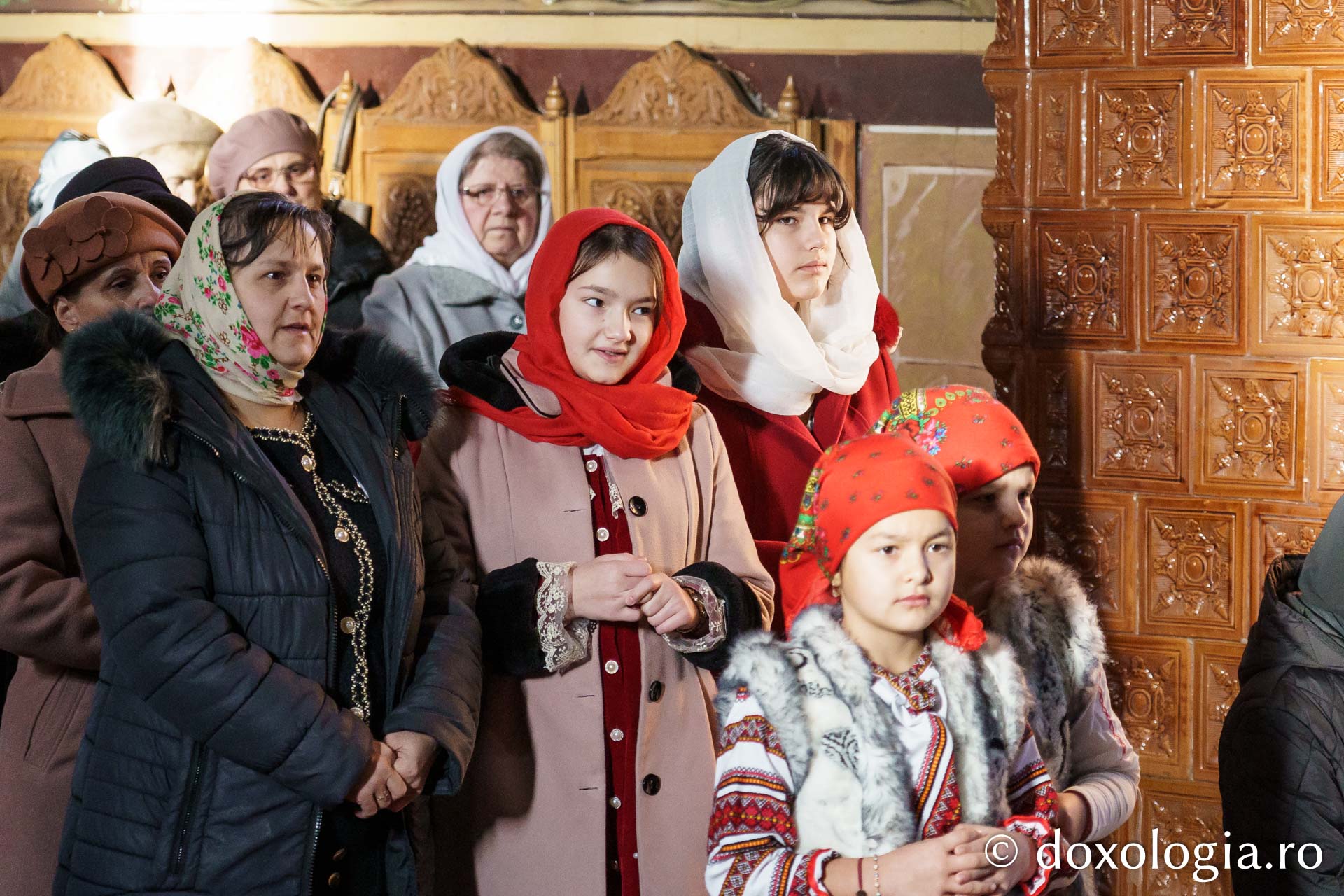 Rugăciune și binecuvântare arhierească la hramul Mănăstirii Peștera