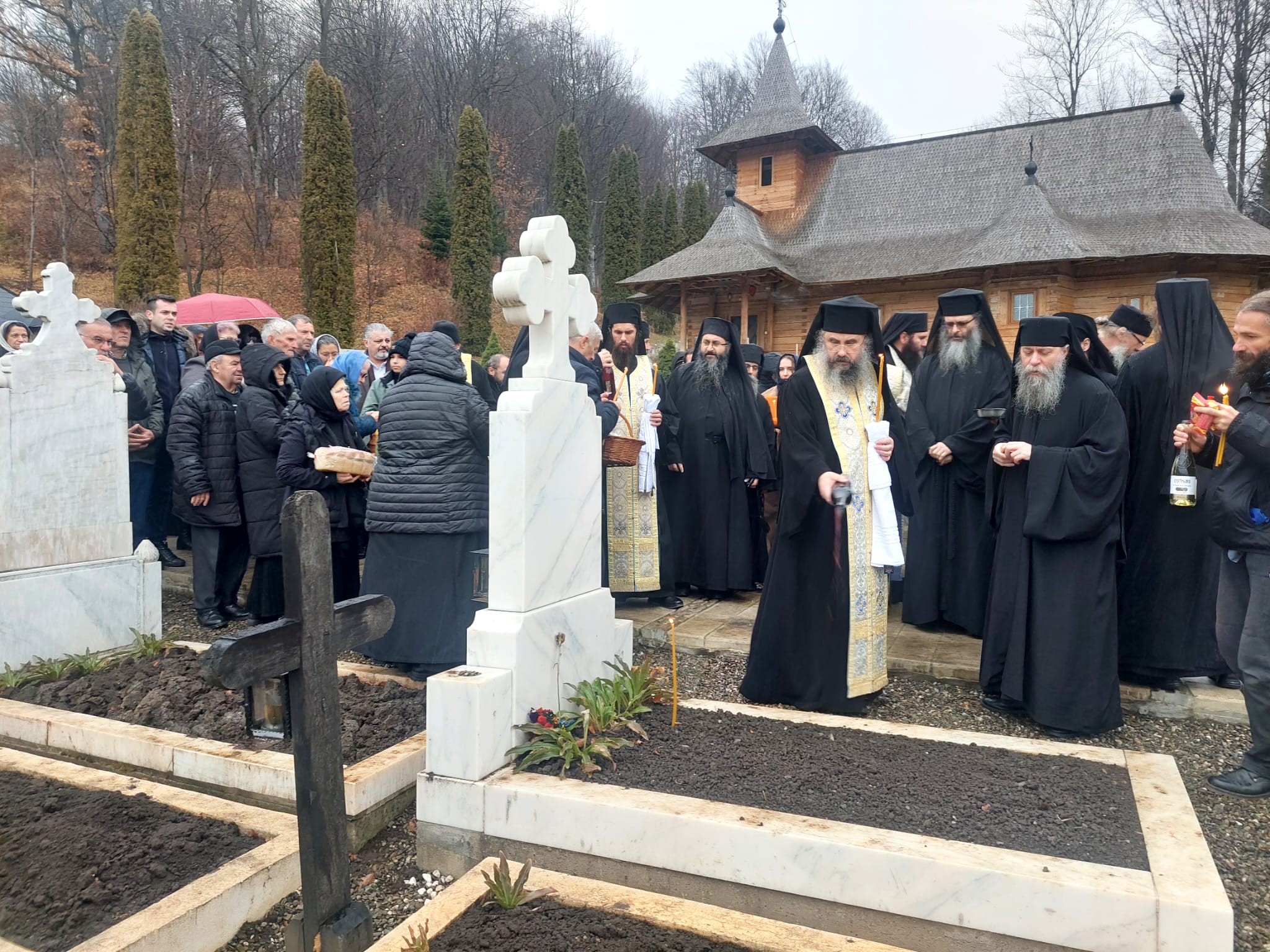 Rugăciune și recunoștință pentru duhovnicii Mănăstirii Sihăstria