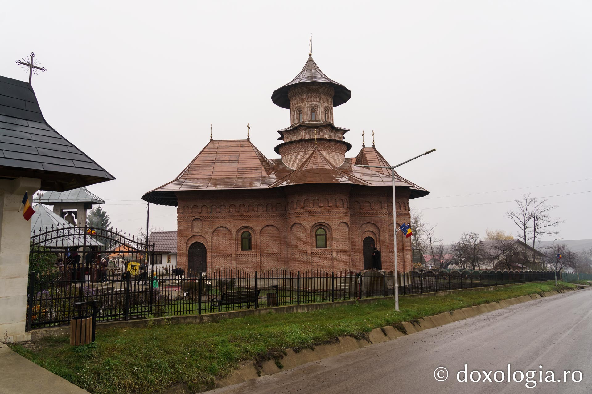 Liturghie baptismală și hirotonie întru diacon la Parohia Tudor Vladimirescu – Albești