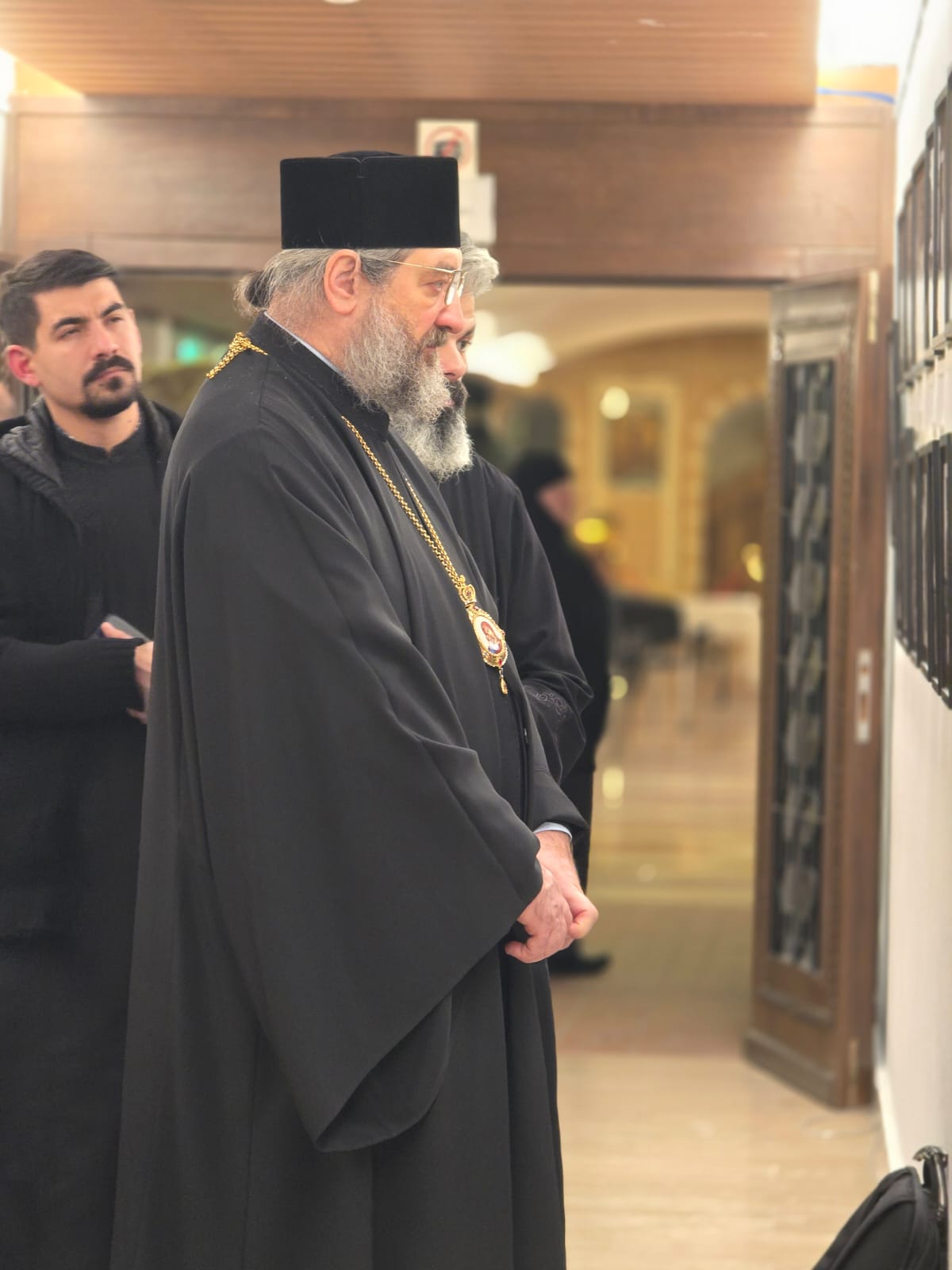 Expoziție de fotografie „Inedit. Athos și Meteora acum 100 de ani” la Muzeul Mitropolitan