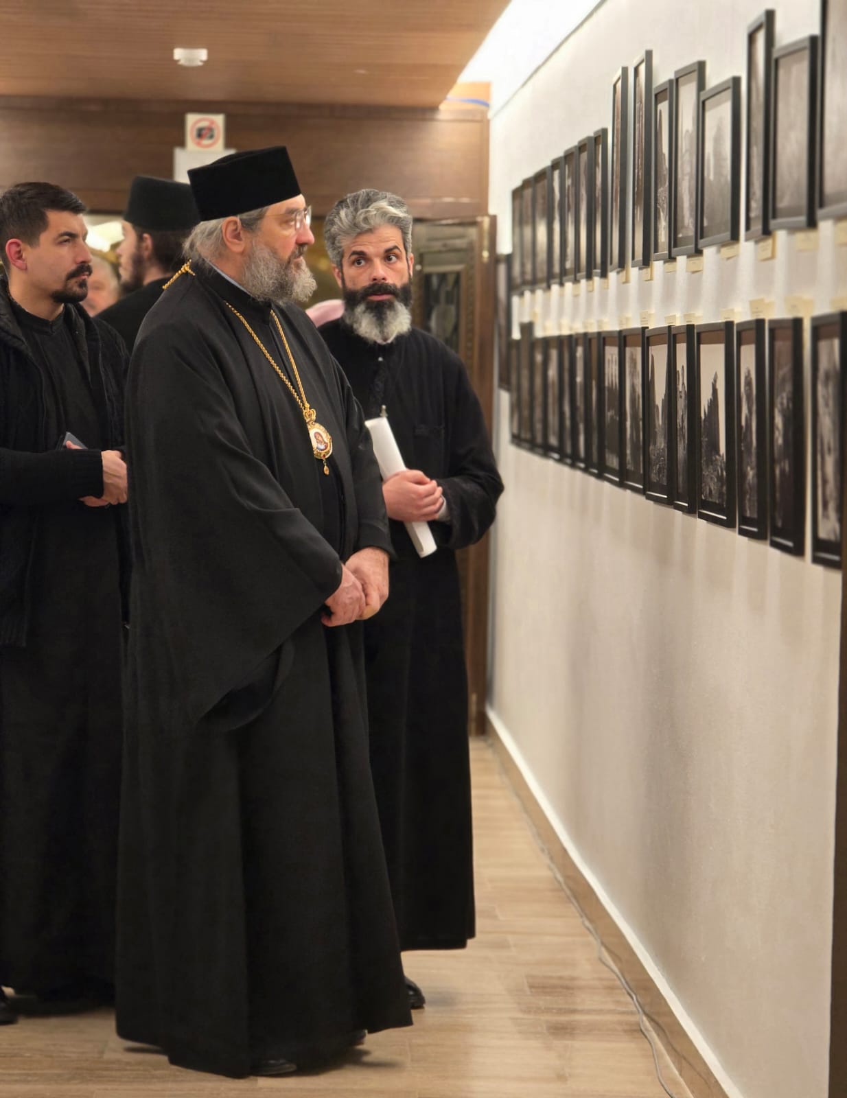 Expoziție de fotografie „Inedit. Athos și Meteora acum 100 de ani” la Muzeul Mitropolitan