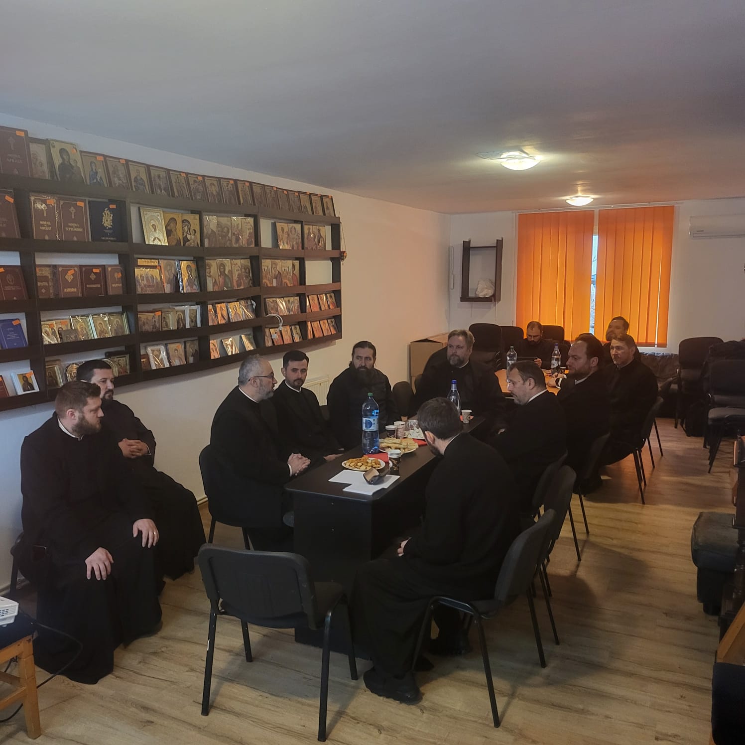 Întâlnire catehetică a preoților din Protopopiatele Botoșani și Săveni