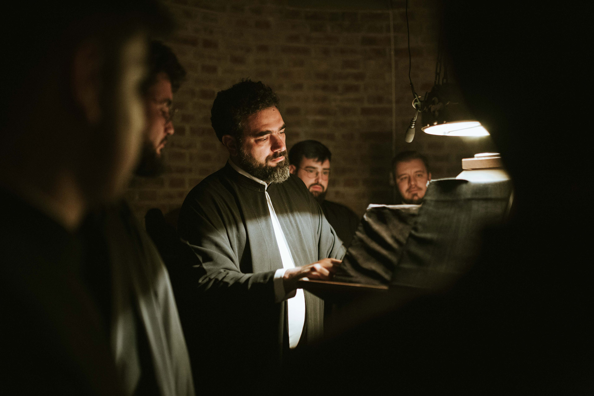 Ardealul și Moldova, unite prin cântul bizantin la Mănăstirea Oașa – Masterclass de Muzică Psaltică, ediția a III-a