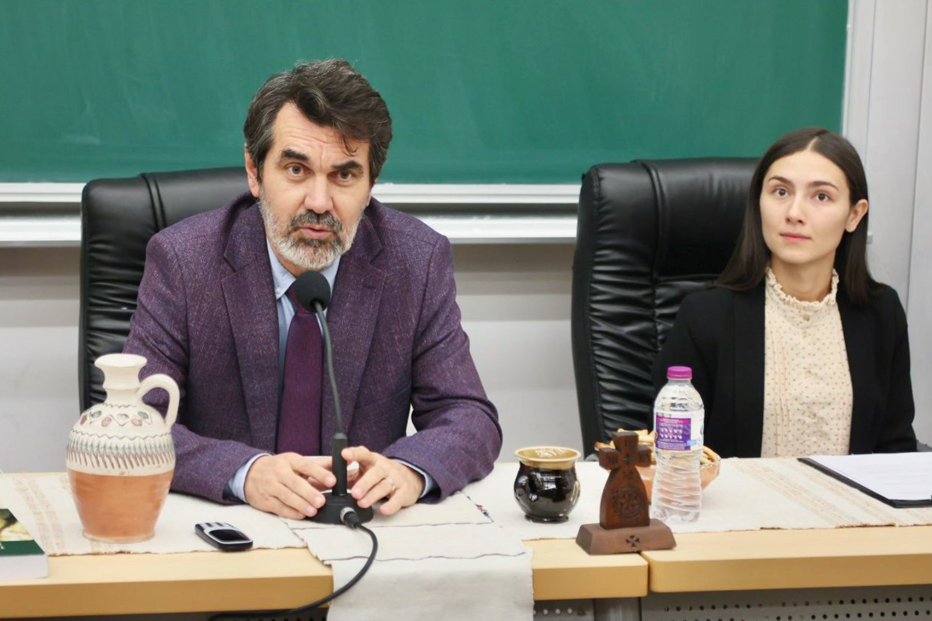 Autenticitate și relație umană în era inteligenței artificiale – Conferință la Politehnica București