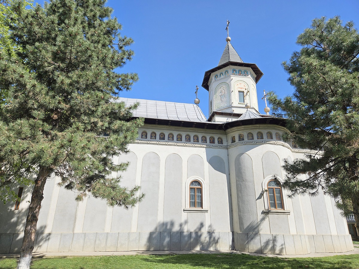 Comoara spirituală a Iașului: icoana făcătoare de minuni a Sfântului Mare Mucenic Mina