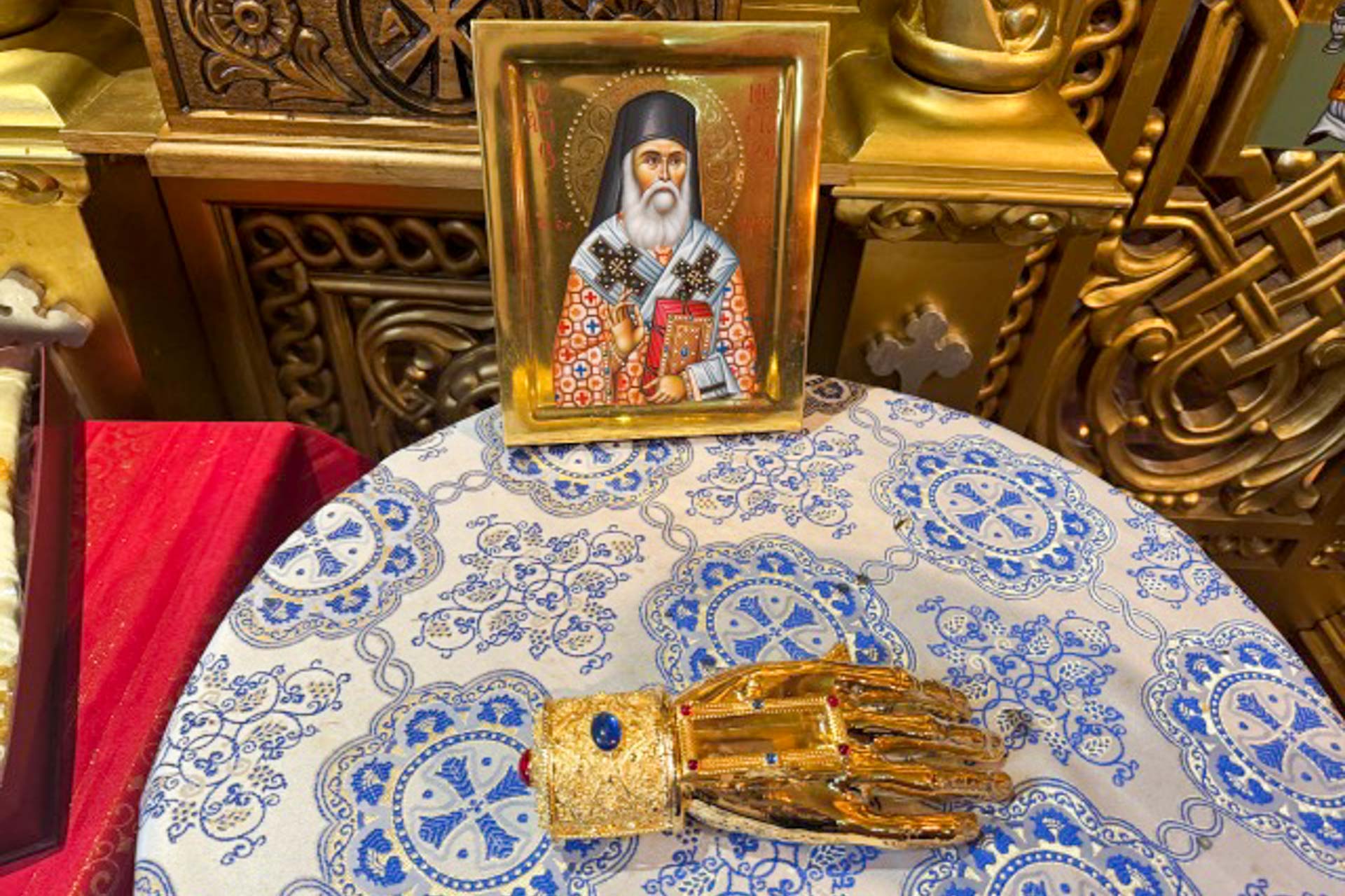 Cinstirea Sfântului Nectarie la München – un nou ocrotitor pentru Parohia „Buna Vestire”