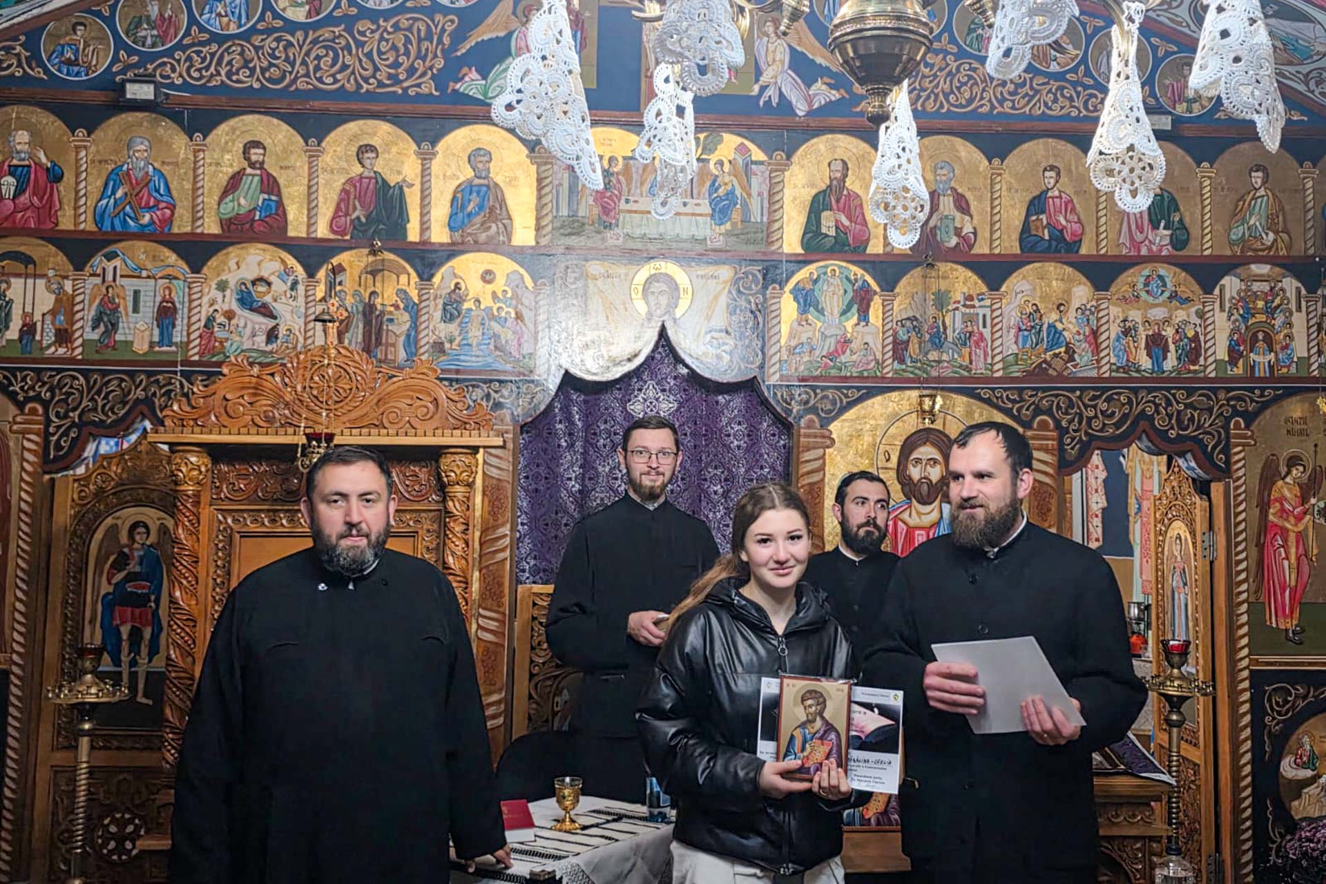 Concurs biblic în Parohia Zahoreni: nouă tineri au mărturisit credința prin cunoașterea Evangheliei