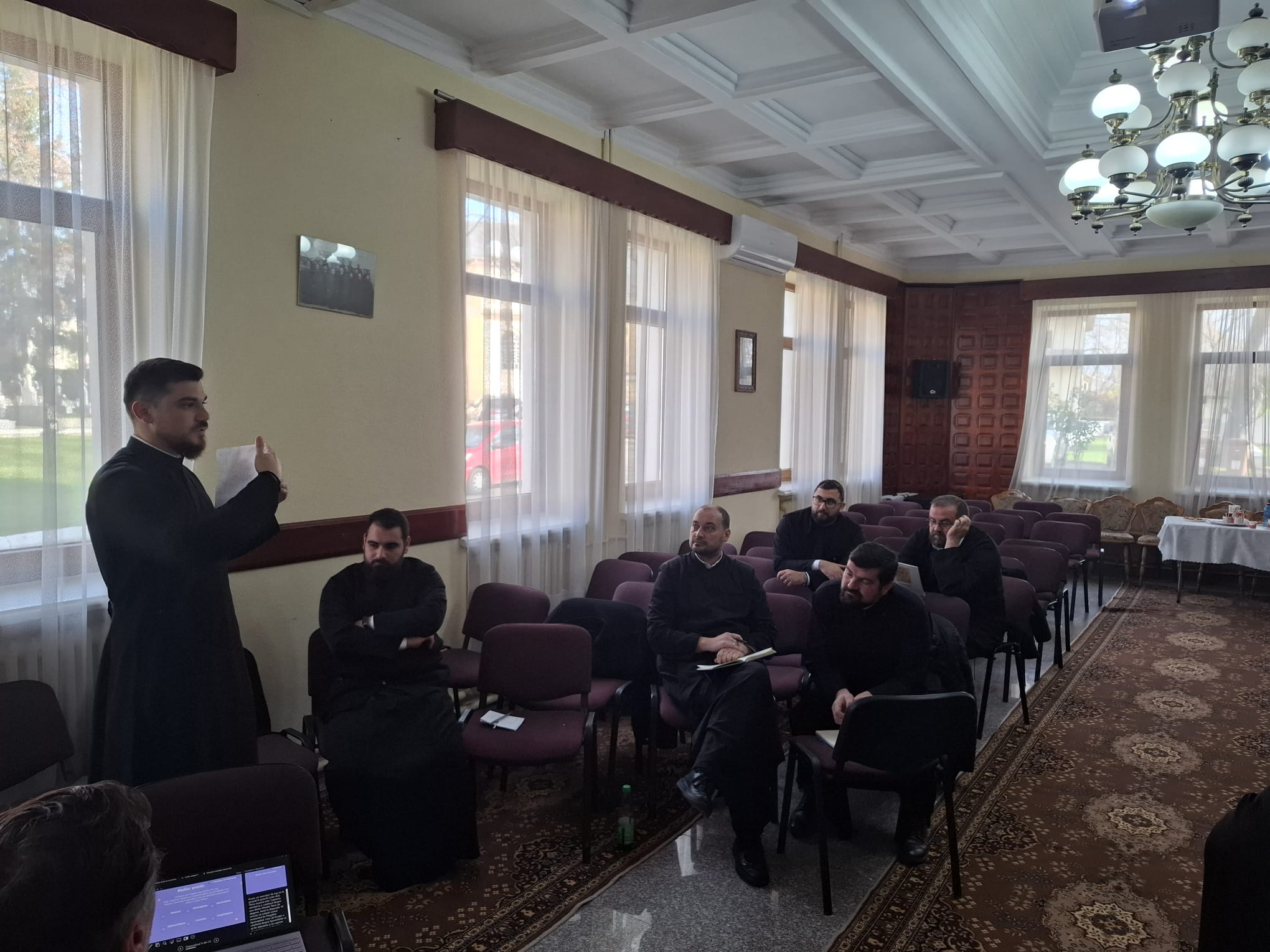 Formare catehetică pentru preoții din Protopopiatele Pașcani și Hârlău