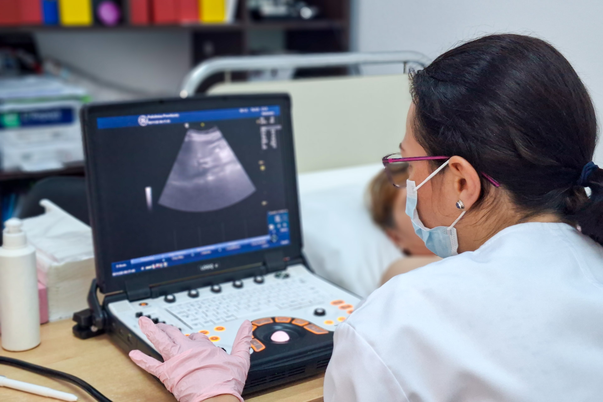 Fundația „Providența” a oferit consultații gratuite copiilor și persoanelor vulnerabile din Mihălășeni