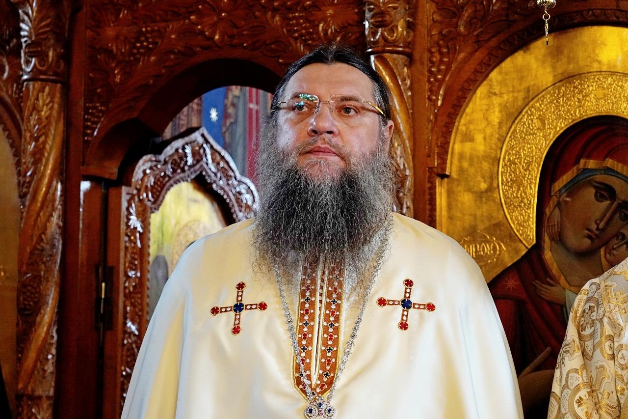 (Video) A fost hirotesit noul stareț al Mănăstirii Almaș – Neamț