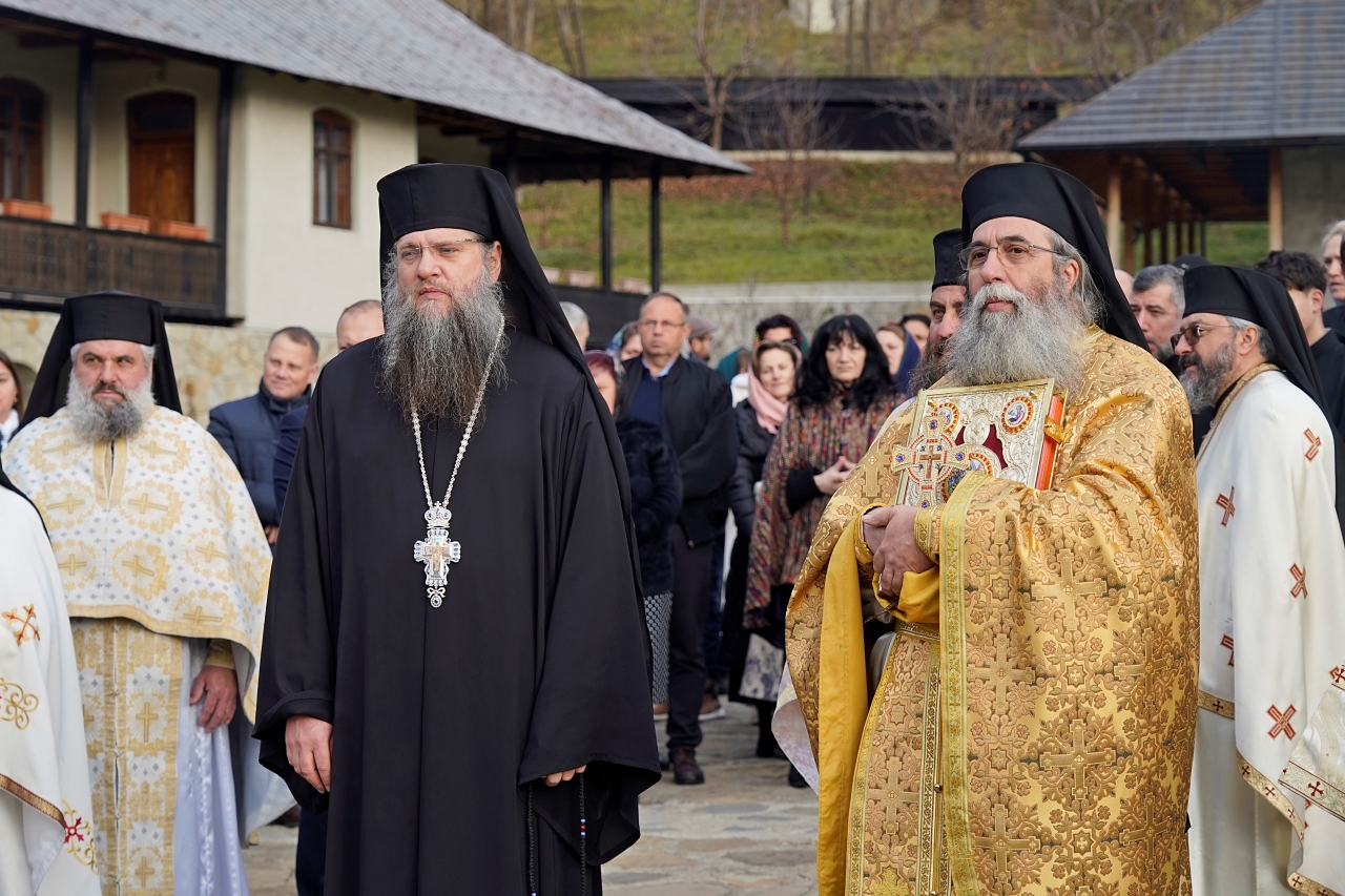 Arhimandritul Siluan Antoci, noul stareț al Mănăstirii Almaș: „Gândul meu este la un cuvânt al Sfântului Calinic de la Cernica: «N-am venit să mă odihnesc în ostenelile altora»”