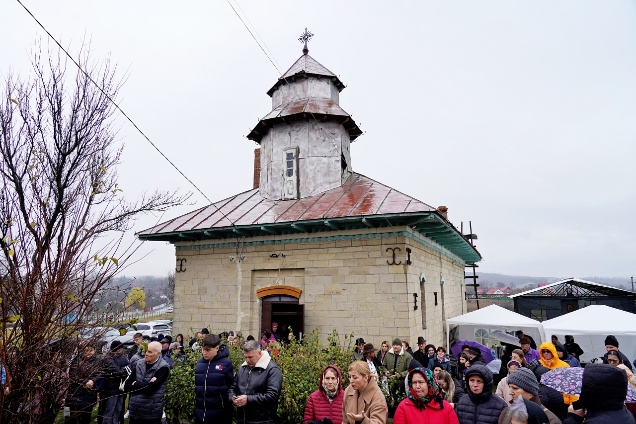 PS Nichifor Parohia Deleni Iași