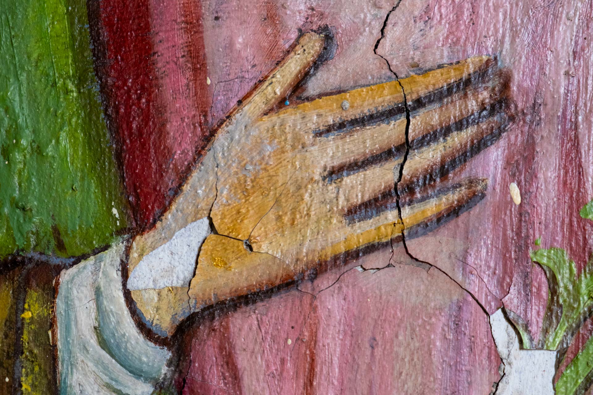 Lucrările de consolidare continuă la Ghelăiești: o biserică veche de 150 de ani renaște prin milostenie