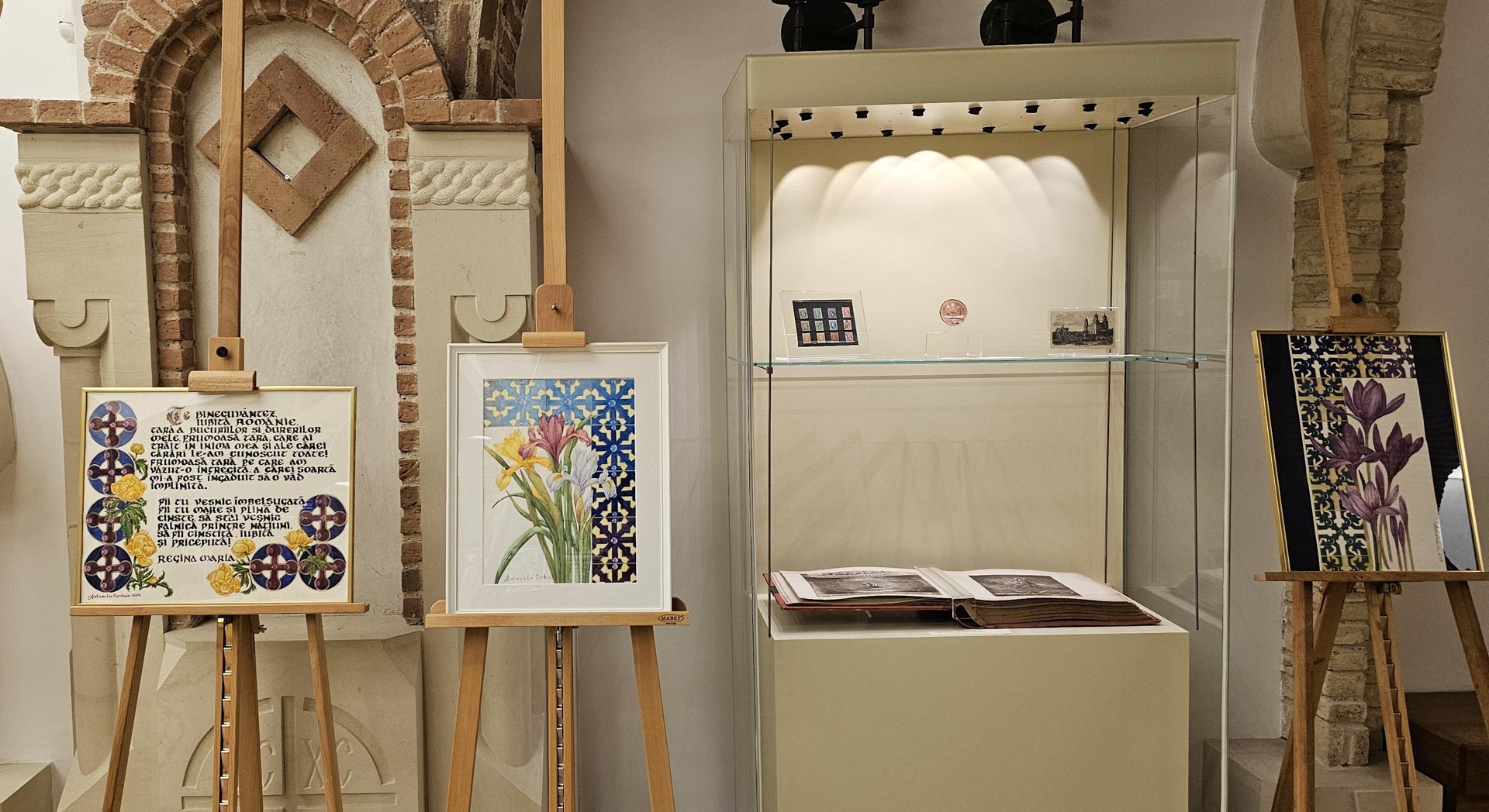 MISSY 150: Expoziție dedicată Reginei Maria la Muzeul Mitropolitan din Iași