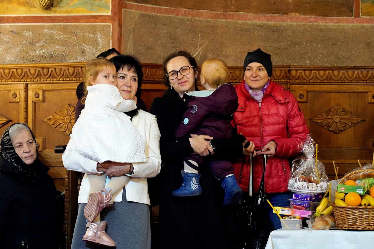 PS Nichifor Botoșăneanul către un preot nou hirotonit: „Această chemare este și o cinste pe care Domnul o face”