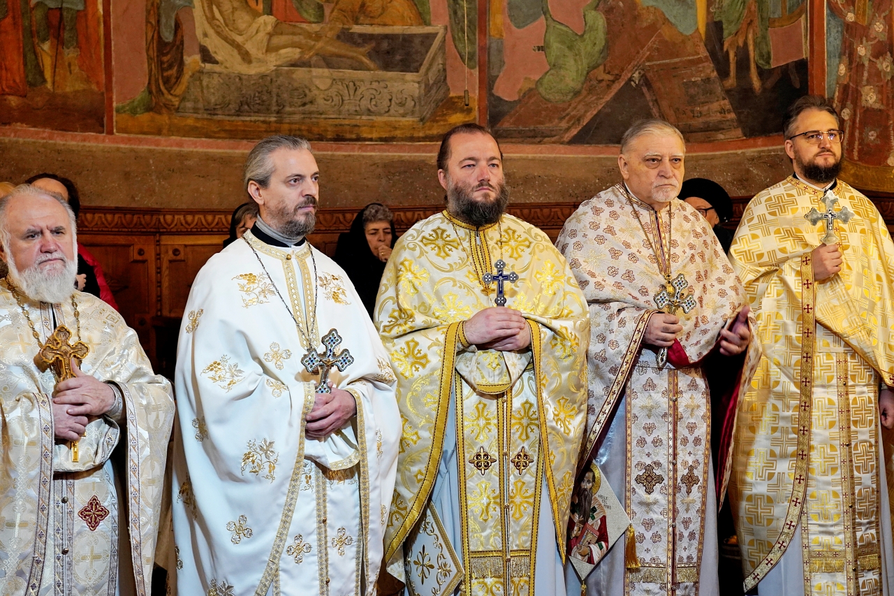 PS Nichifor Botoșăneanul către un preot nou hirotonit: „Această chemare este și o cinste pe care Domnul o face”