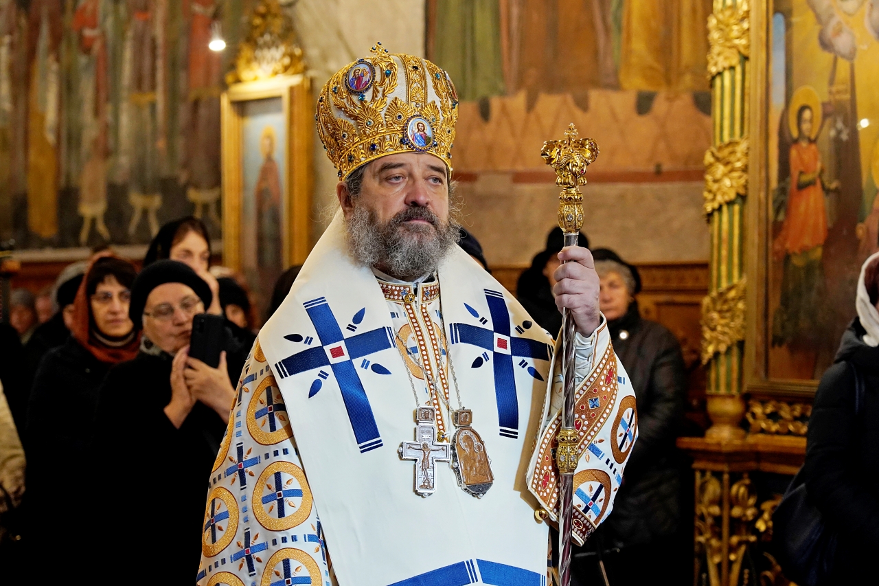 PS Nichifor Botoșăneanul către un preot nou hirotonit: „Această chemare este și o cinste pe care Domnul o face”