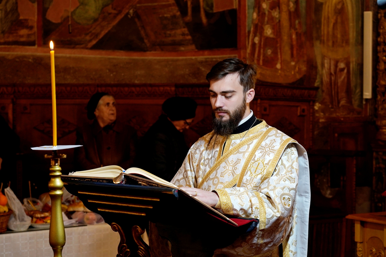 PS Nichifor Botoșăneanul către un preot nou hirotonit: „Această chemare este și o cinste pe care Domnul o face”