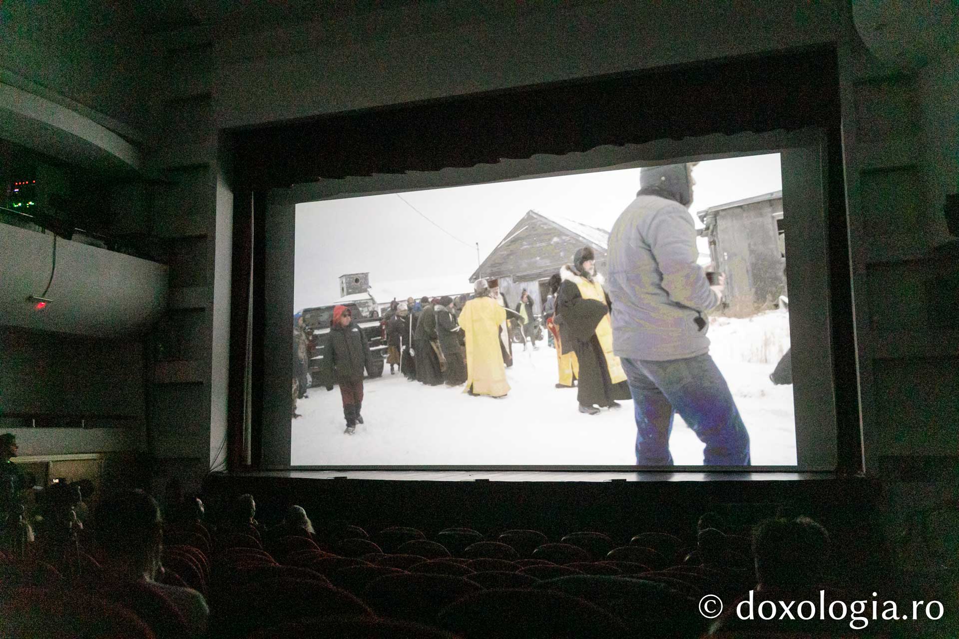 Sfânta Olga din Alaska. Confesiunile unui regizor – Simon Scionka