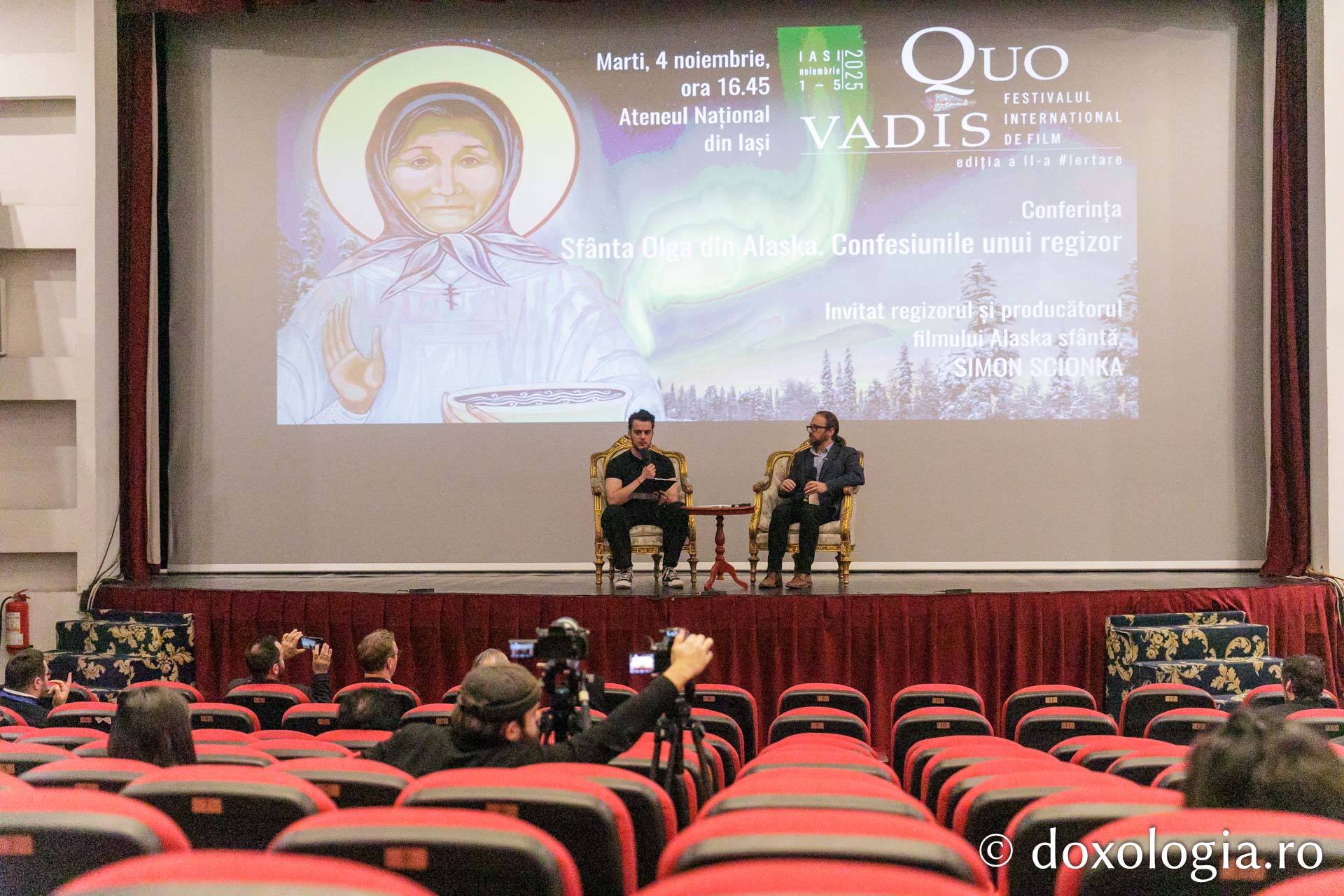 Sfânta Olga din Alaska. Confesiunile unui regizor – Simon Scionka