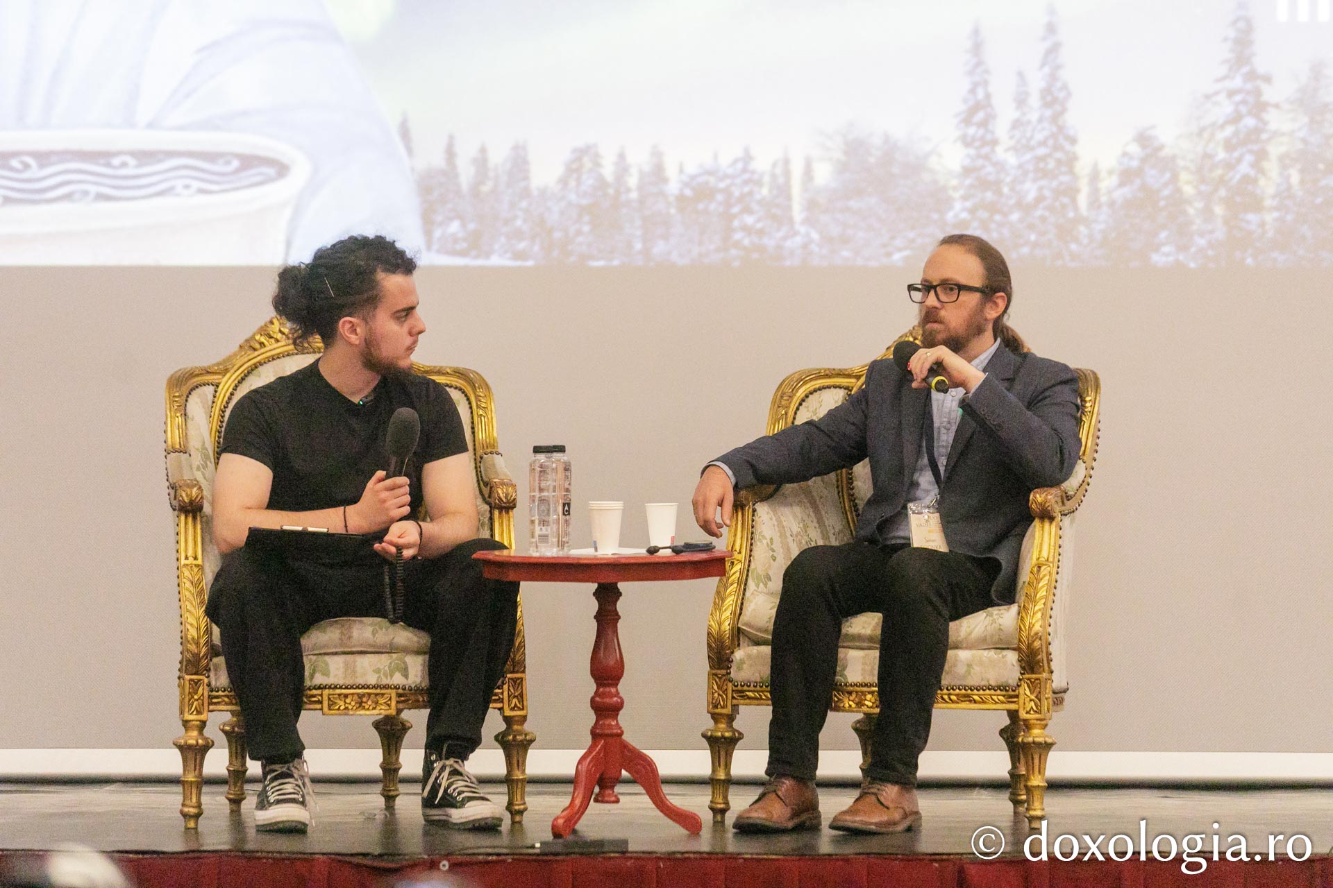 Sfânta Olga din Alaska. Confesiunile unui regizor – Simon Scionka