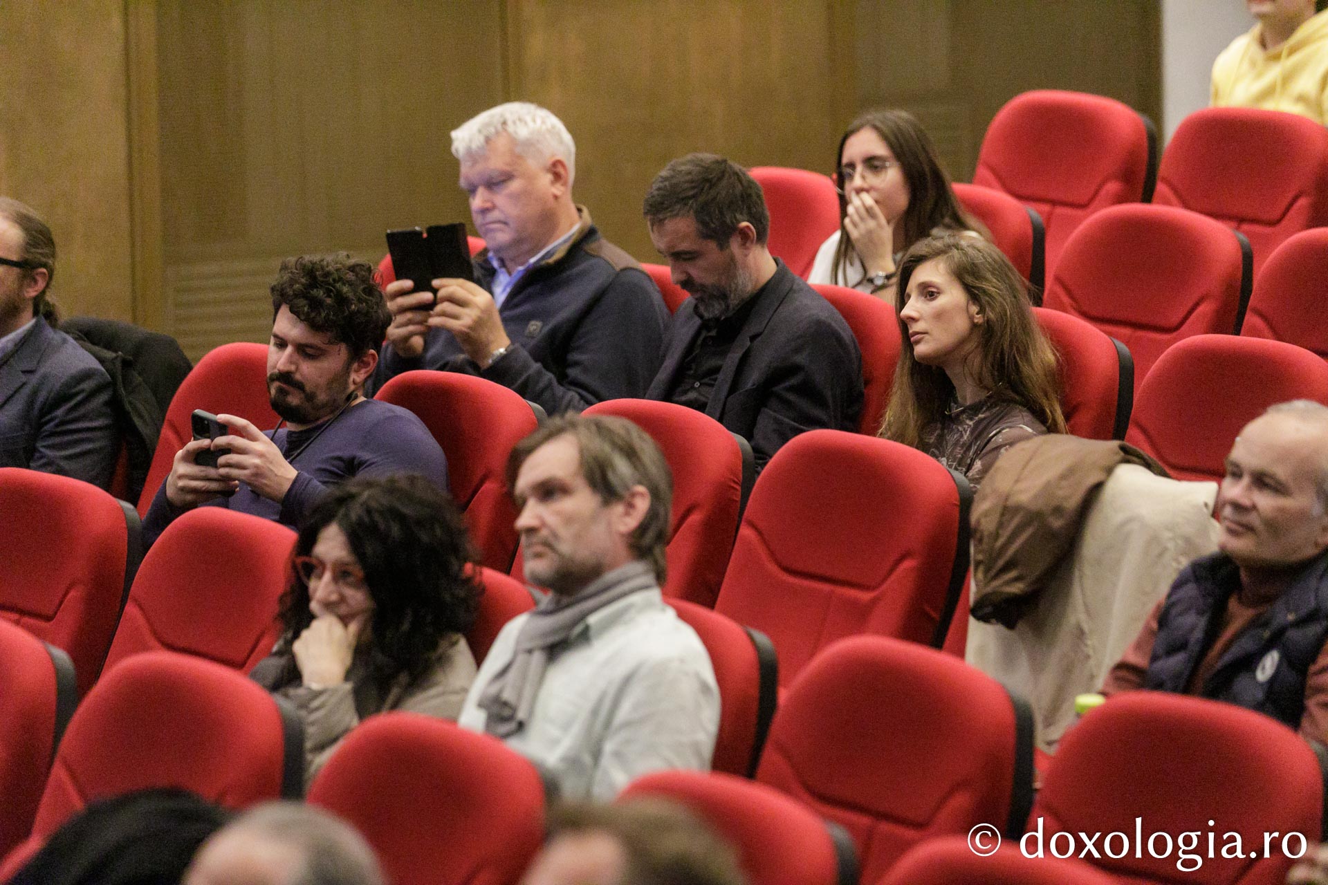 Proiecția filmelor „Andrei Tarkovski. O rugăciune cinematografică” și „Andrei Rubliov. Amintiri despre film”