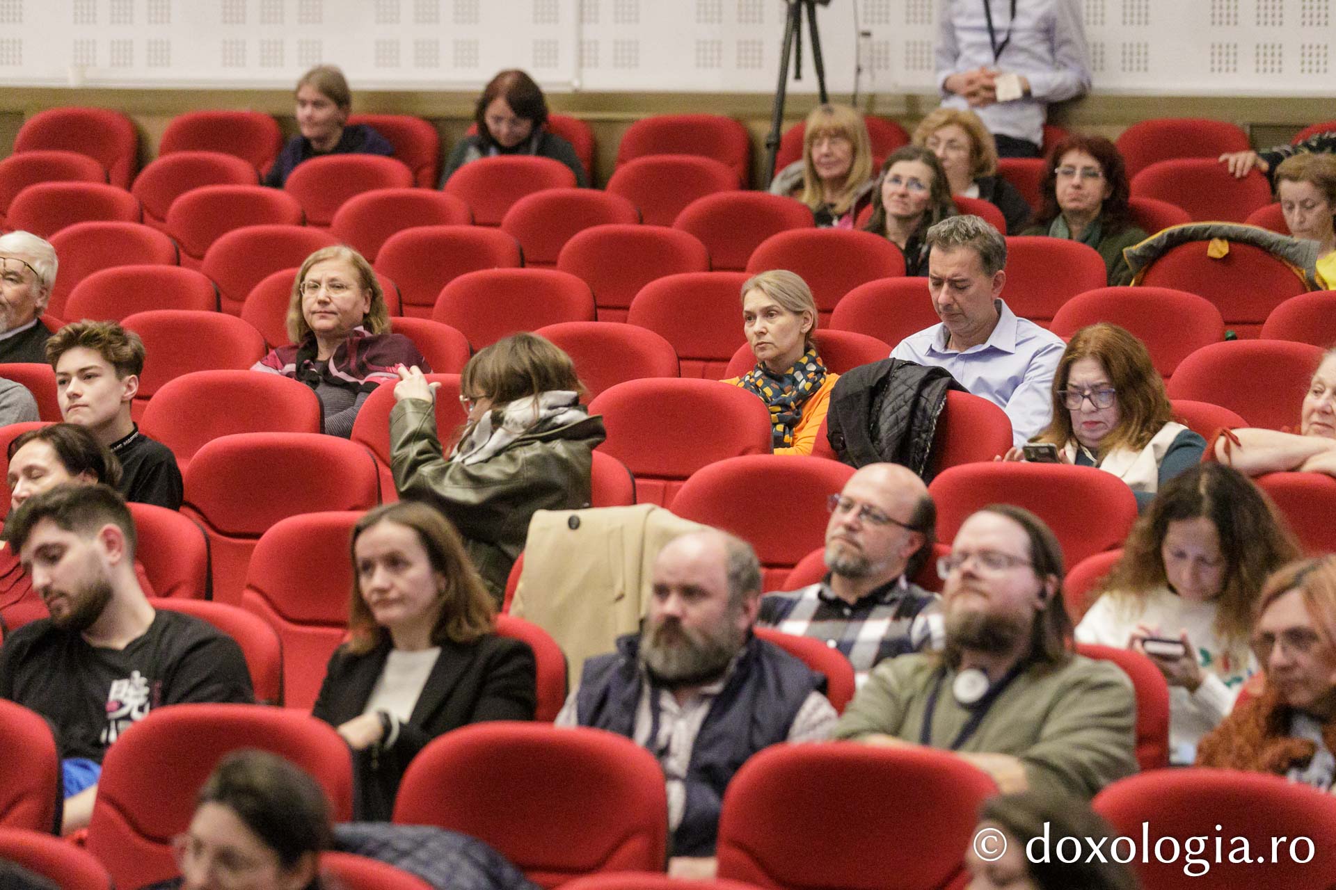 Proiecția filmelor „Andrei Tarkovski. O rugăciune cinematografică” și „Andrei Rubliov. Amintiri despre film”