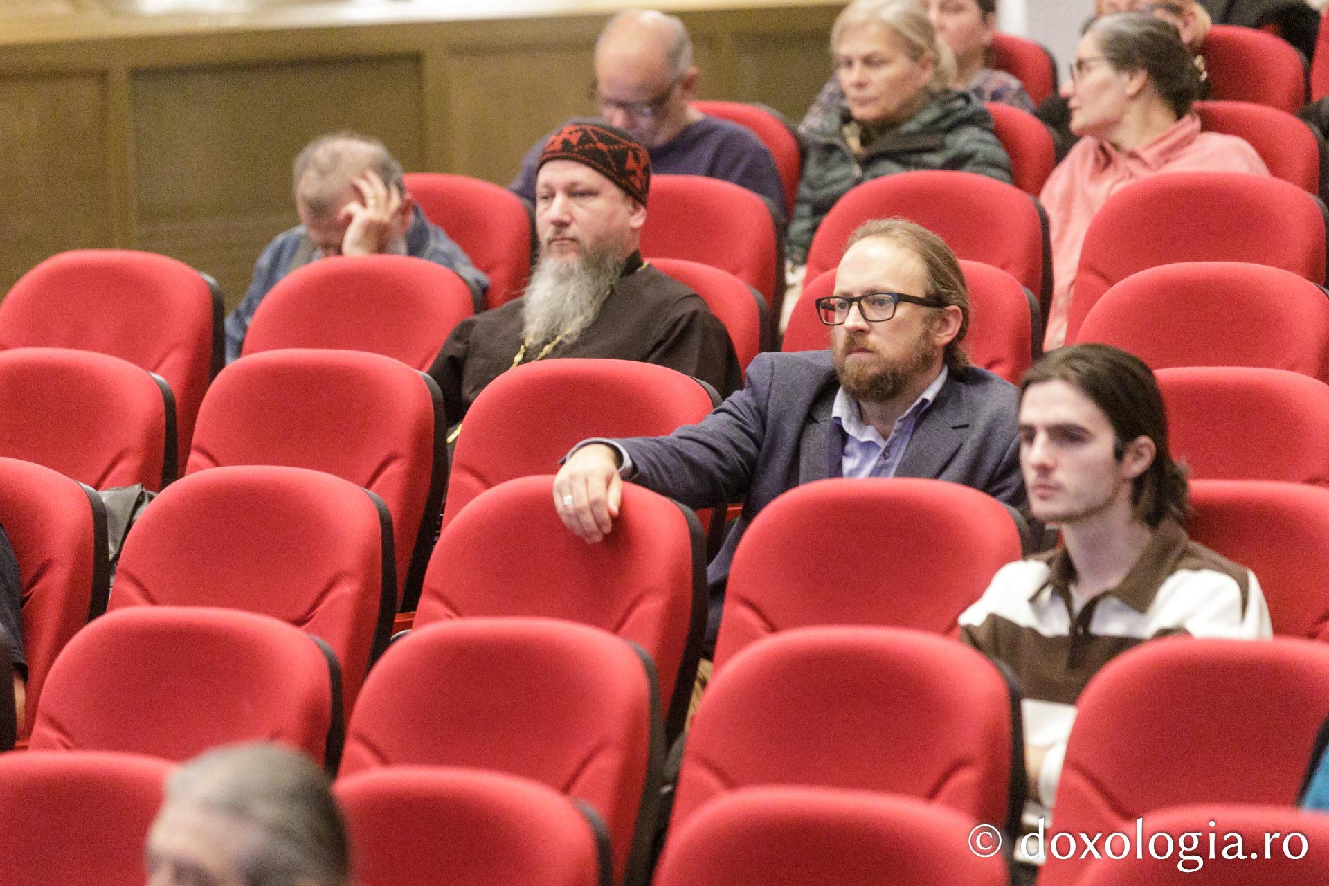 Proiecția filmului „Cei 21”. Producător: Mandi Hart