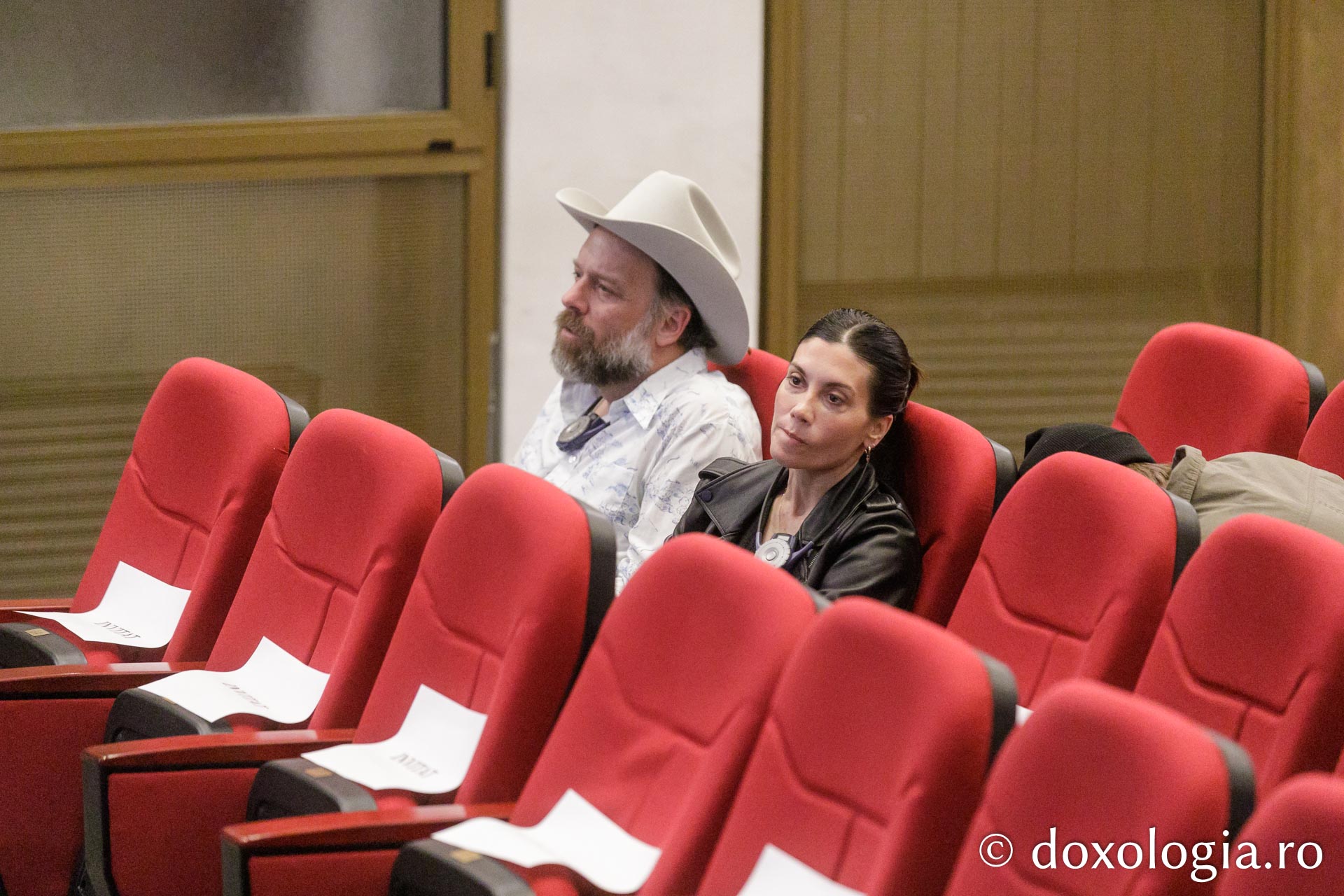 Proiecția filmului „Cei 21”. Producător: Mandi Hart