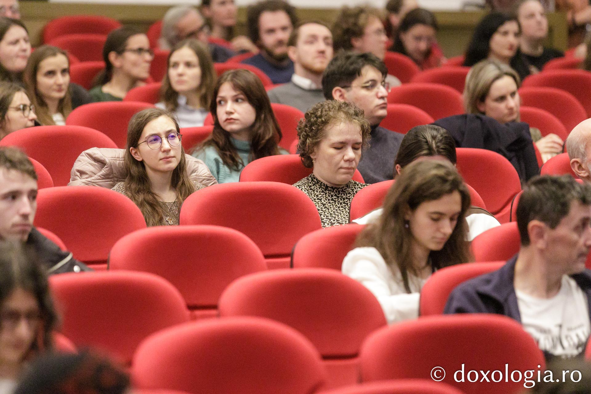 Proiecția filmului „Vindecarea”. Regizor: Ivan Jović